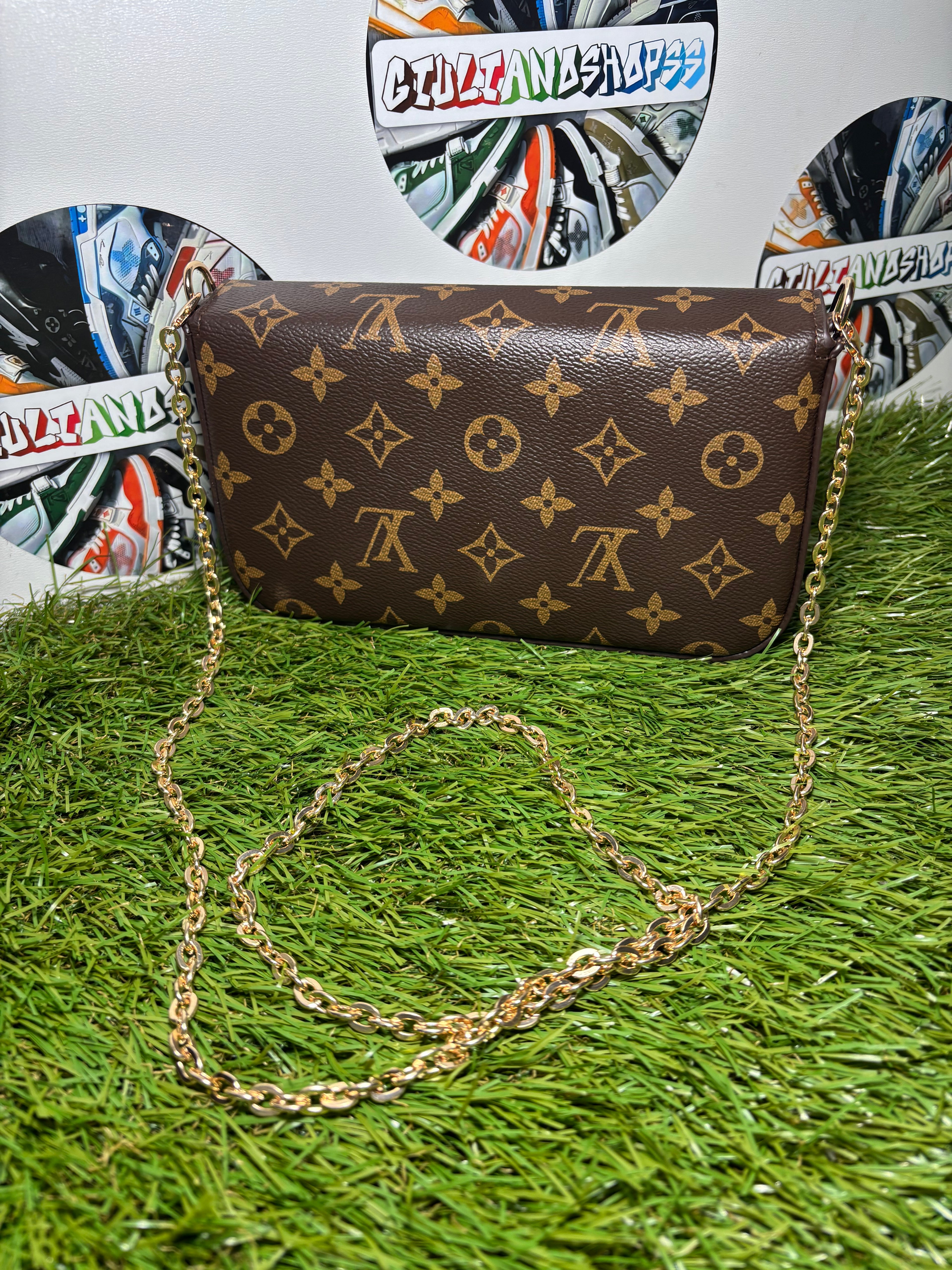 Louis Vuitton Pochette Félicie Tela Monogram - Brown/Black