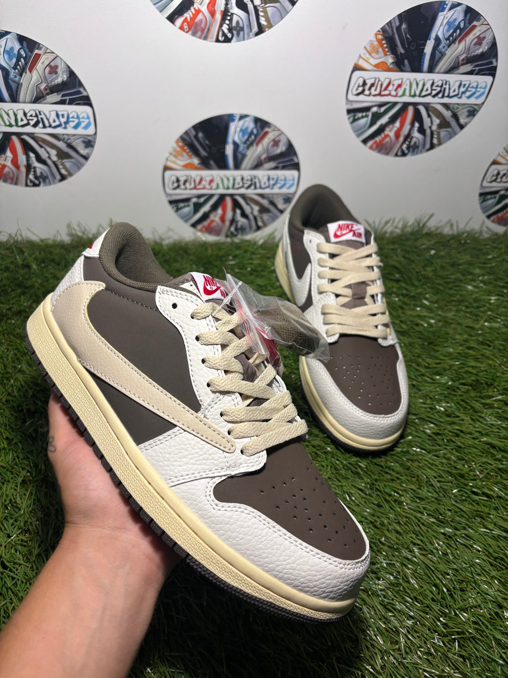 Nike Air Jordan 1 Low travis scott - Grey/White