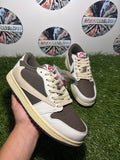 Nike Air Jordan 1 Low travis scott - Grey/White