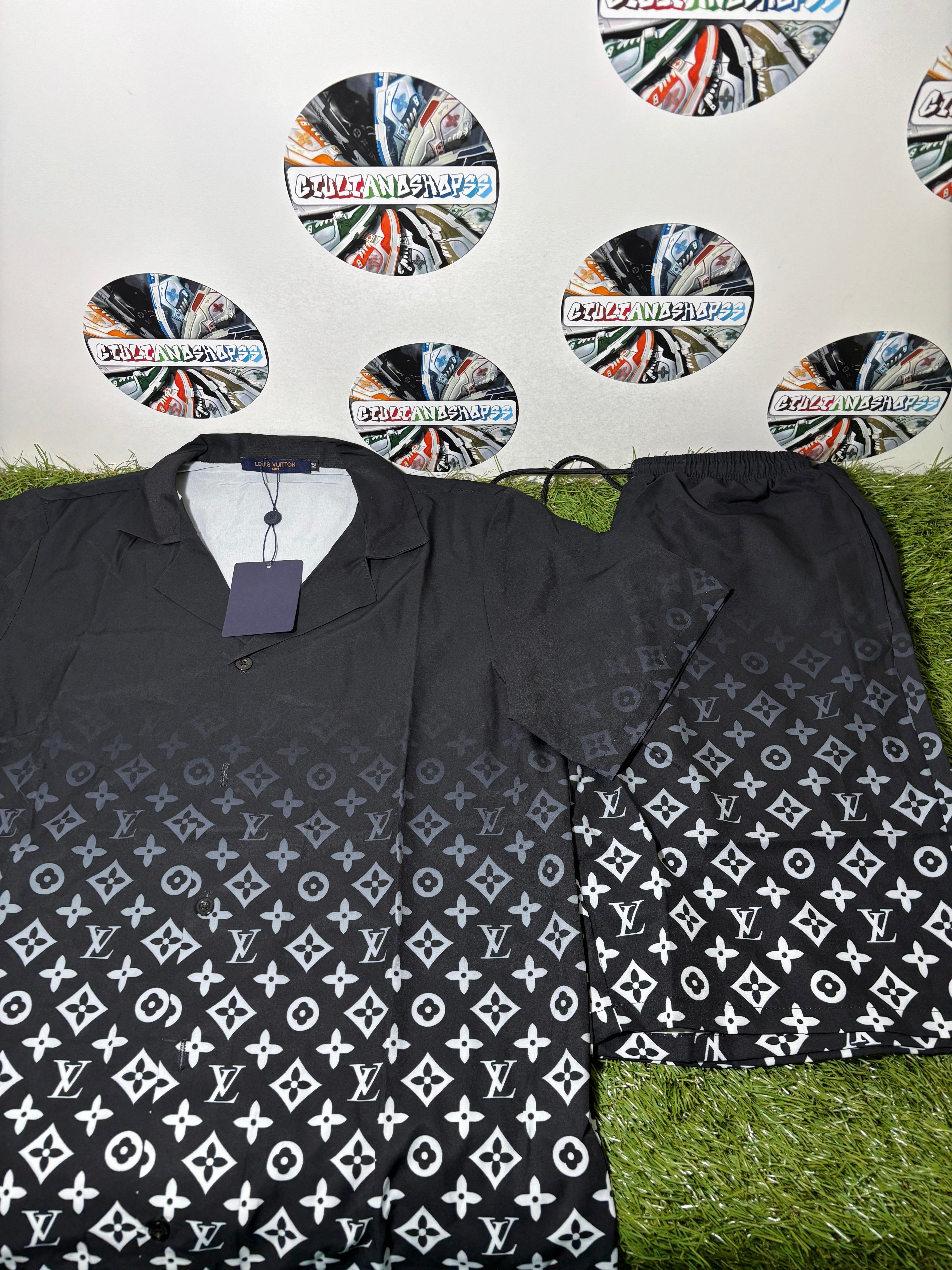 Completini Camiciati