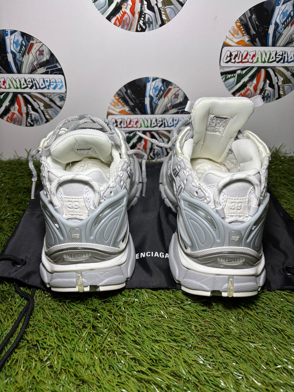 Balenciaga Runner Sneaker - Grey/White