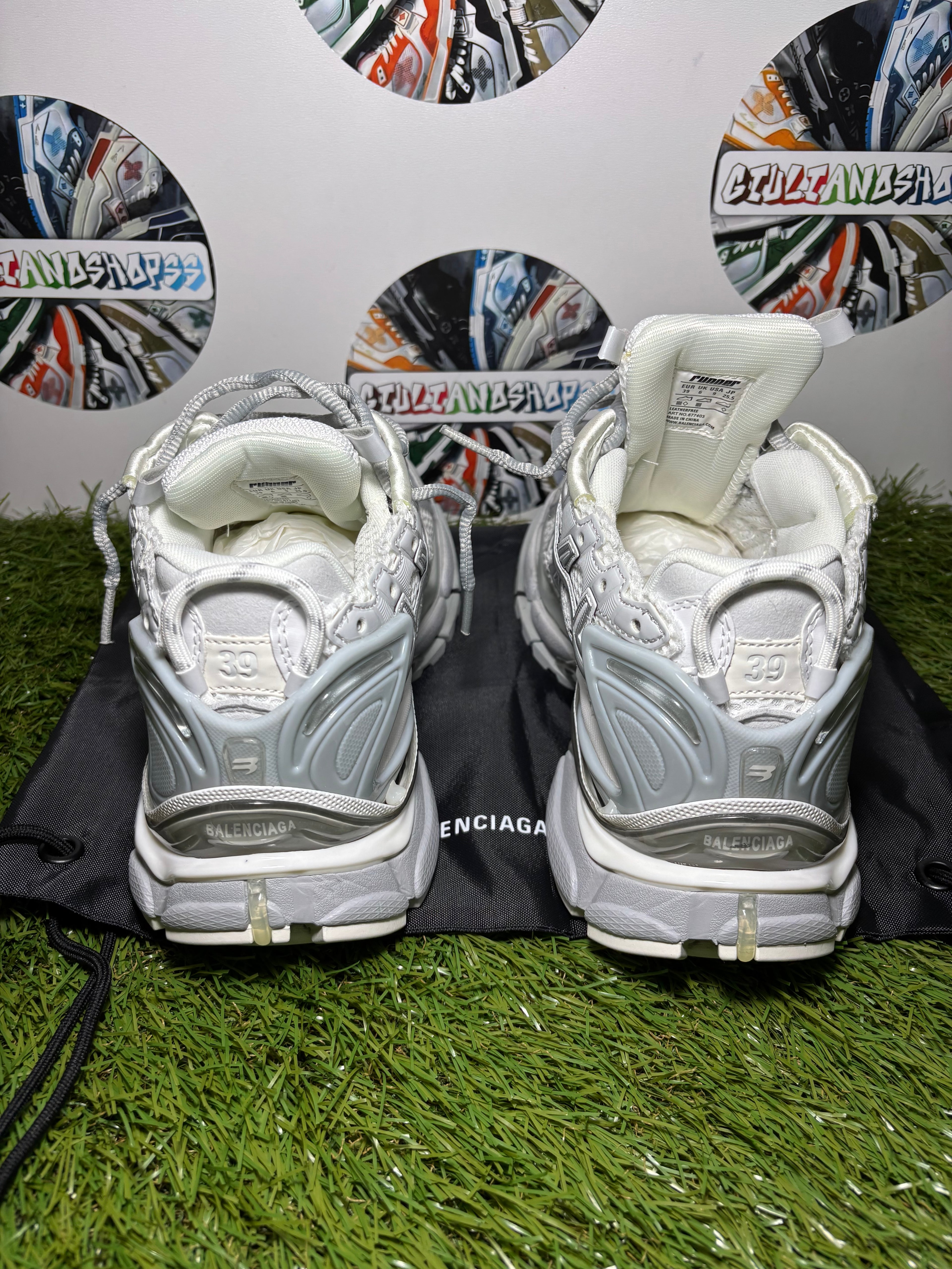 Balenciaga Runner Sneaker - Grey/White