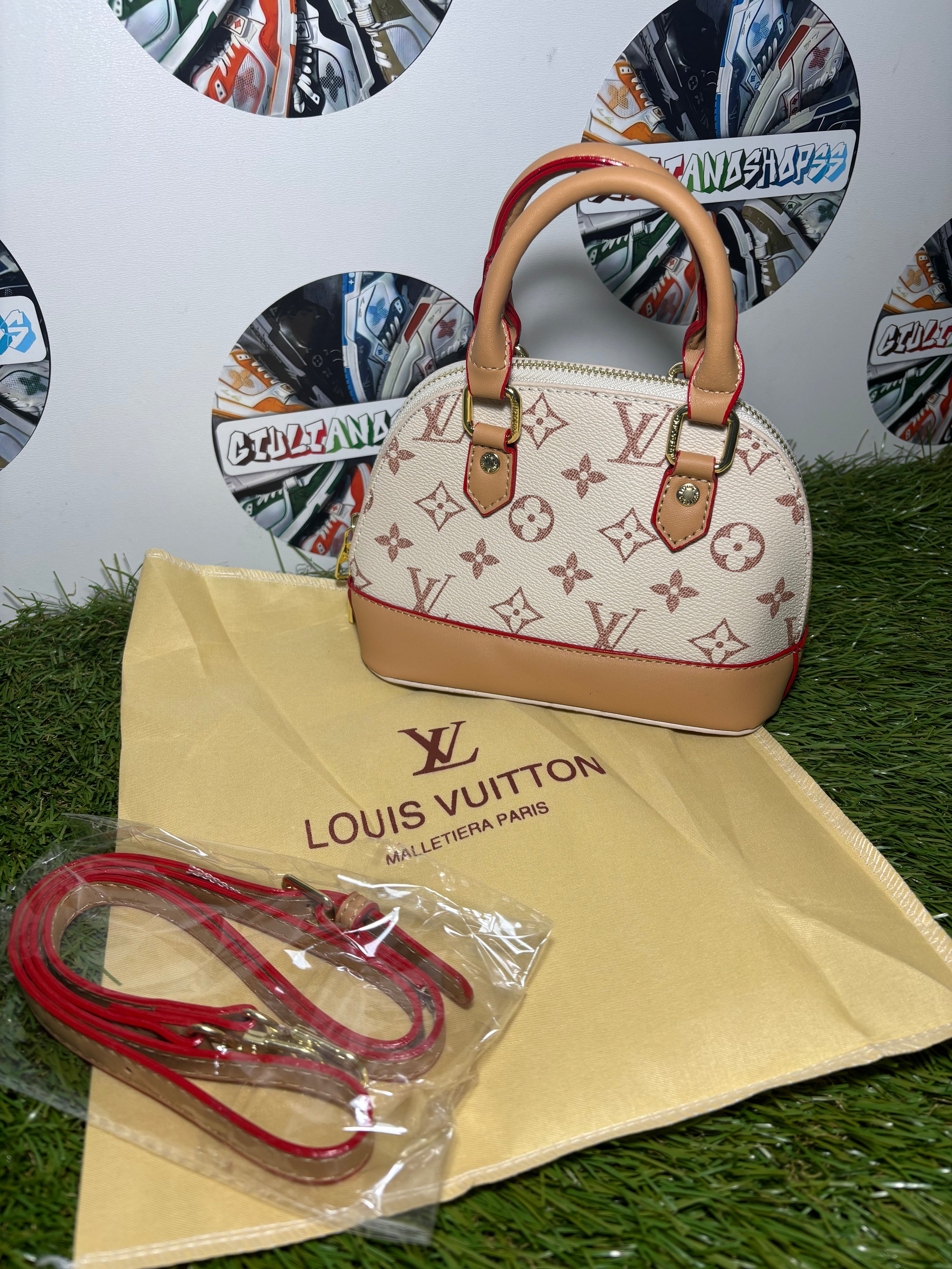 Louis Vuitton Alma BB Monogram Beige