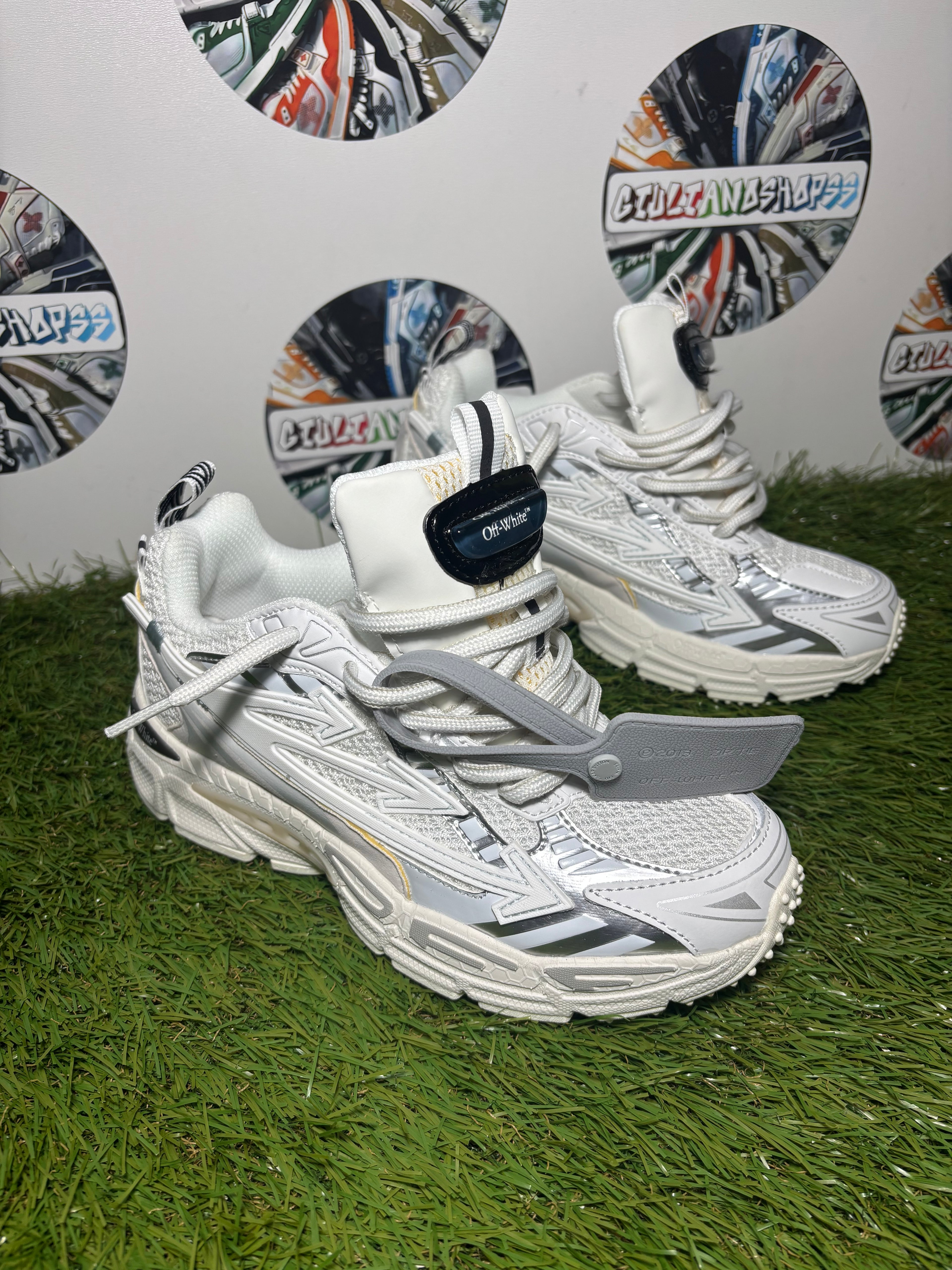 Off White Be Right Back - White