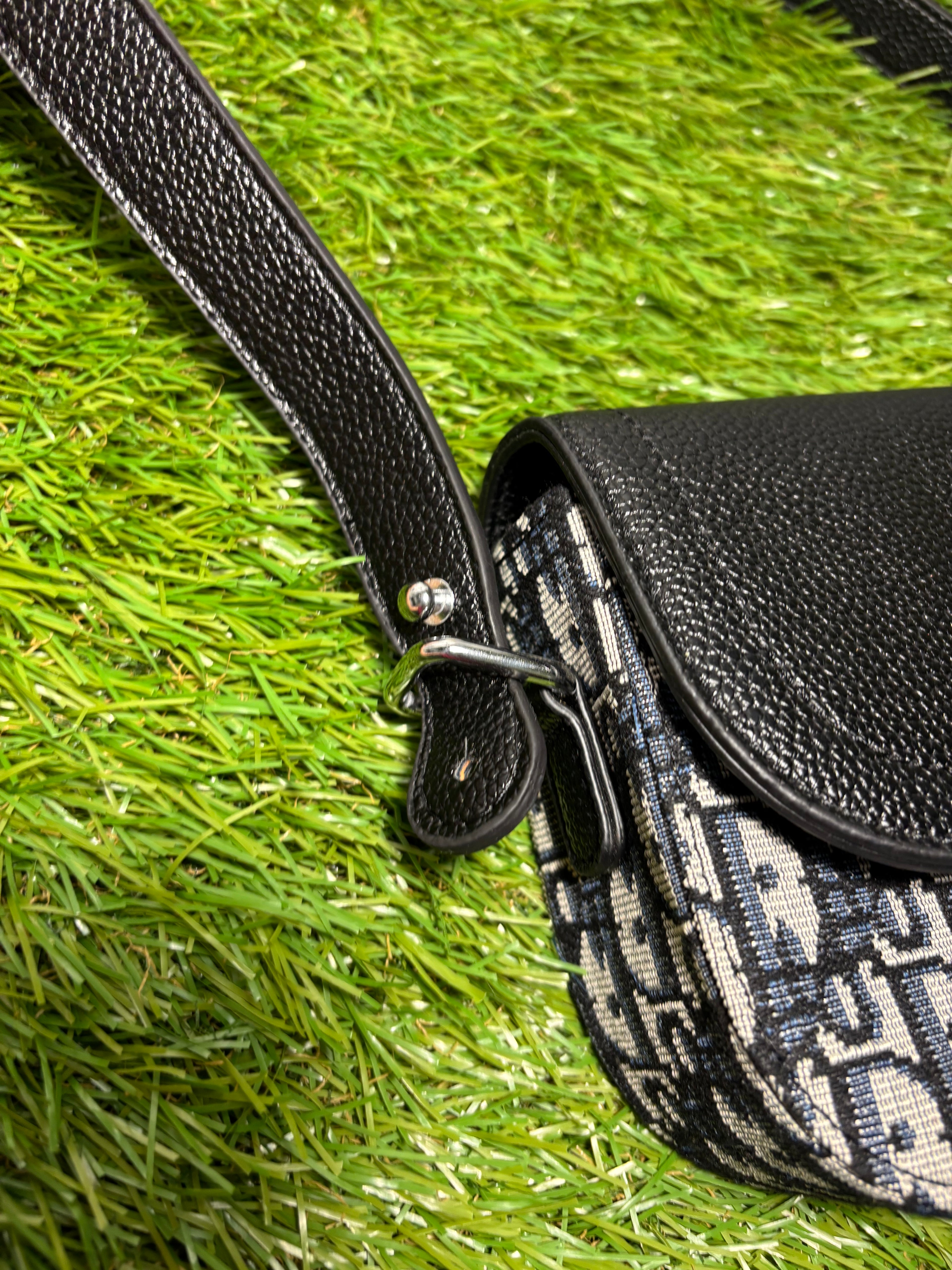 Dior Mini Saddle con jacquard Oblique Black/Beige