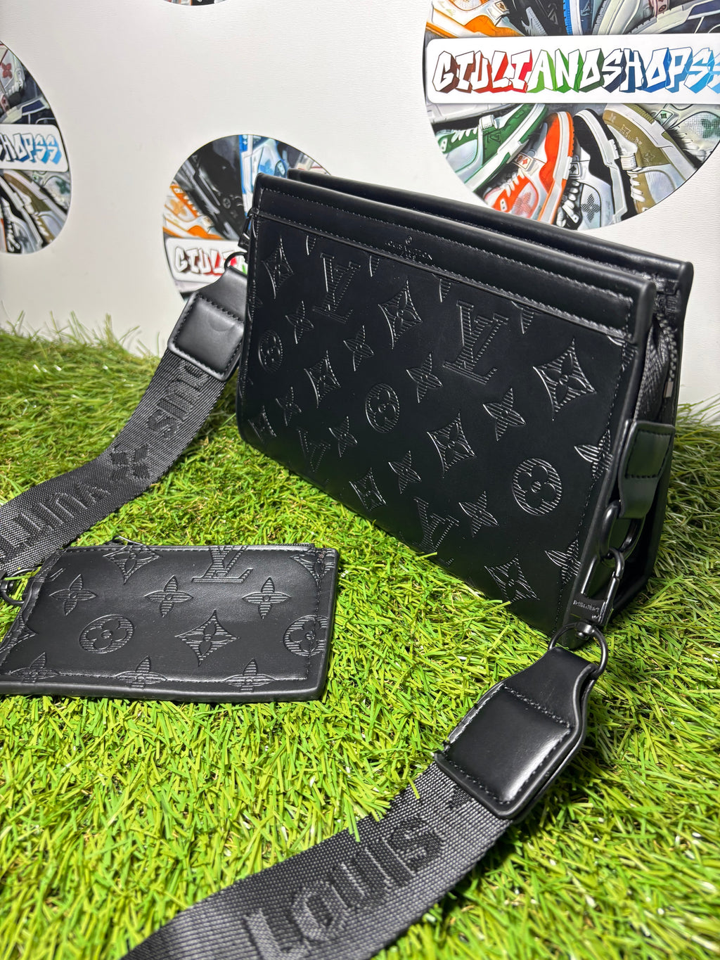 Louis Vuitton Duo Messenger Shadow Nero Mini