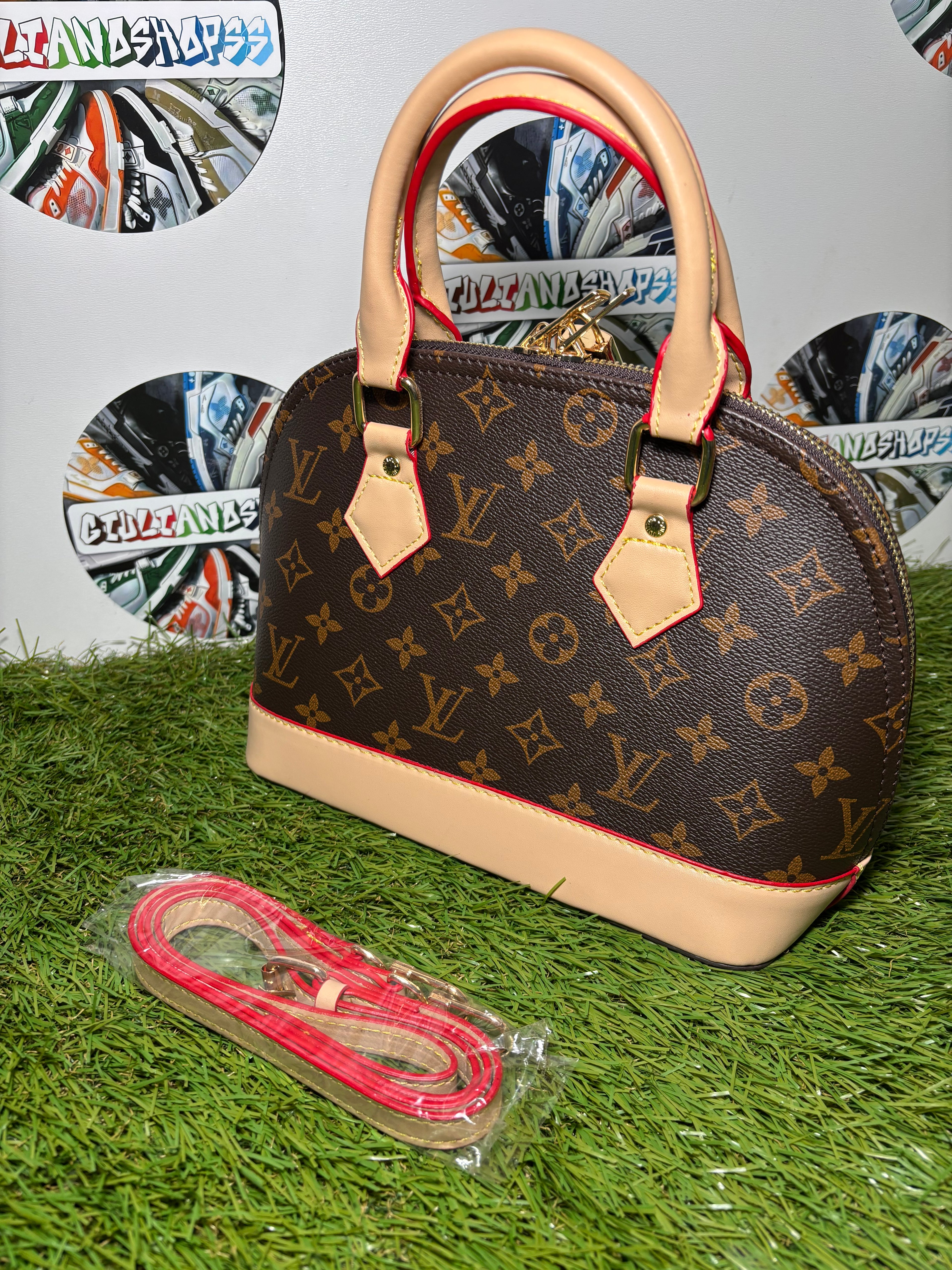 Borsa Louis Vuitton Alma TM monogram
