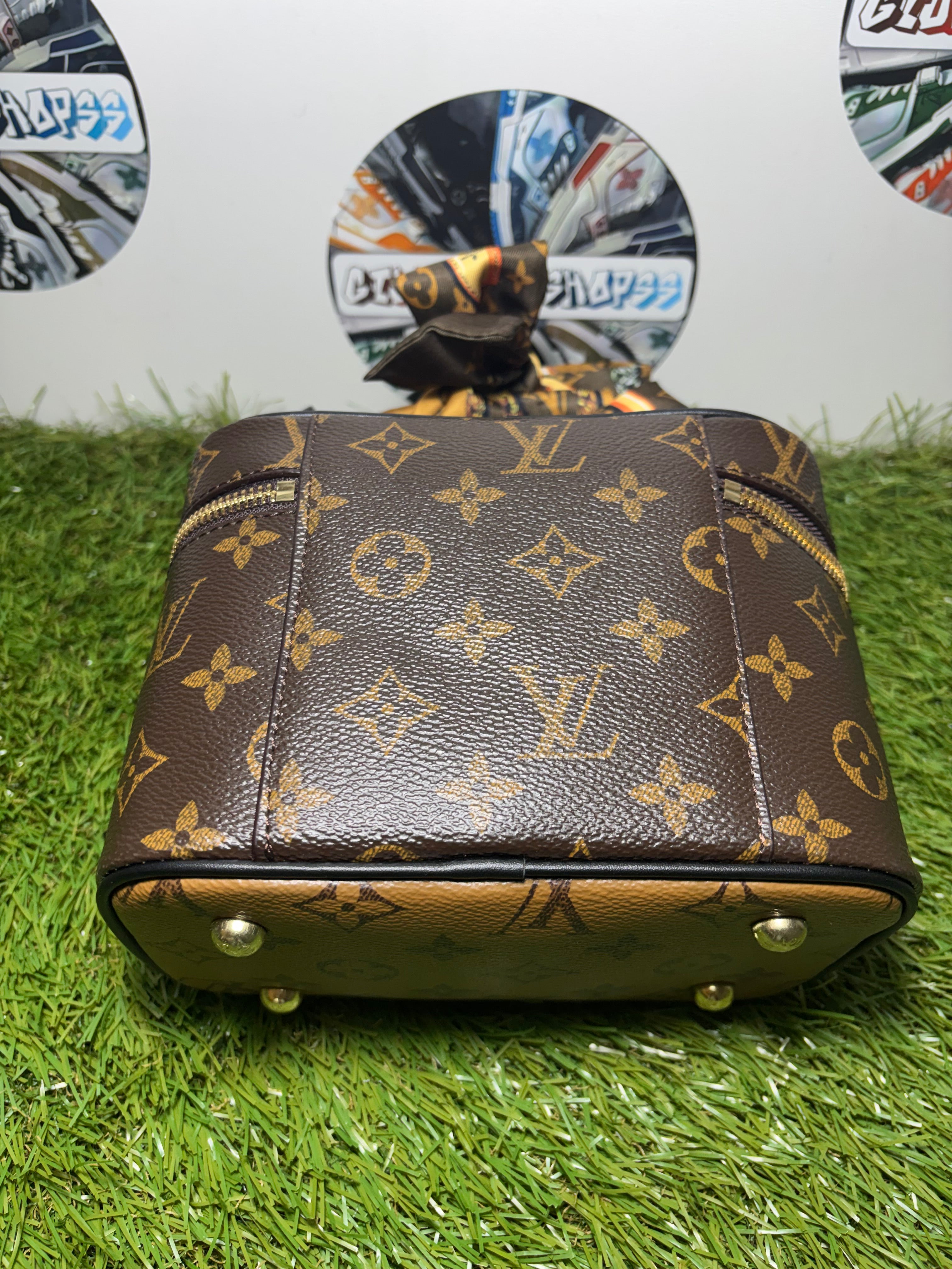 Louis Vuitton Monogram Reverse Canvas Vanity PM (senza tracolla)