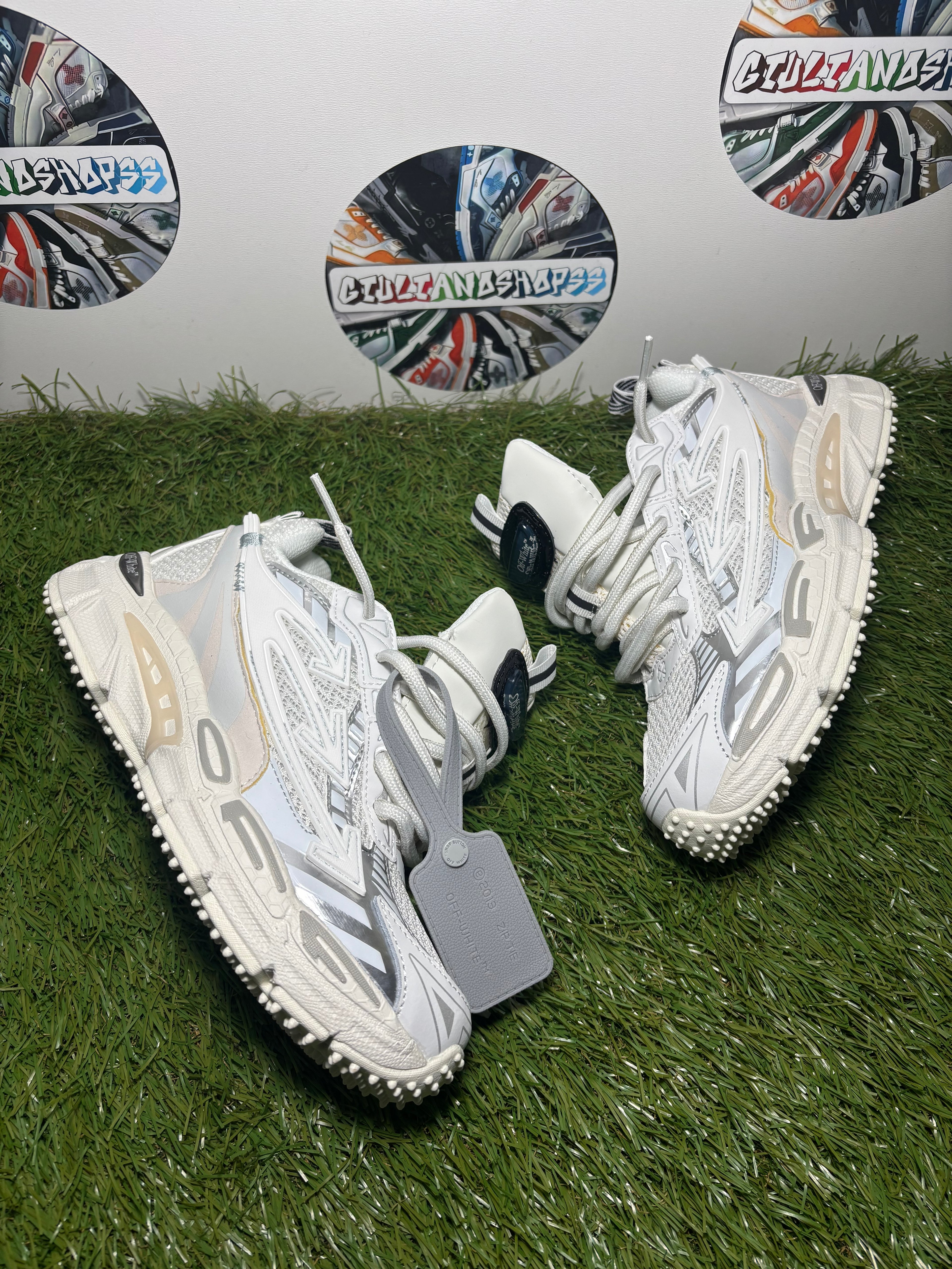 Off White Be Right Back - White