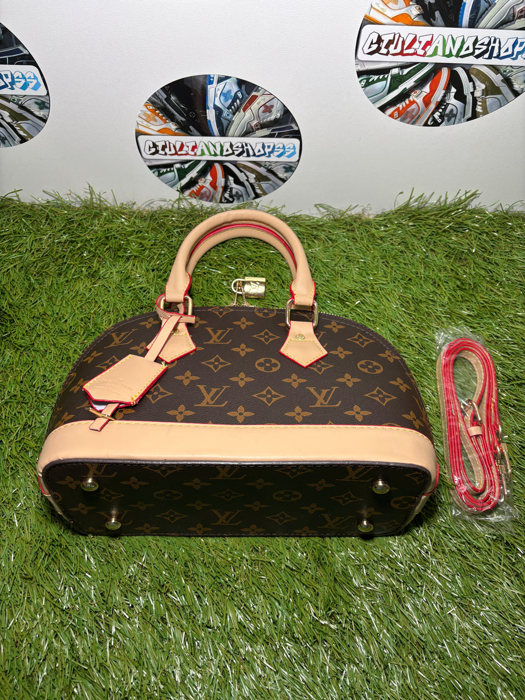Borsa Louis Vuitton Alma TM monogram