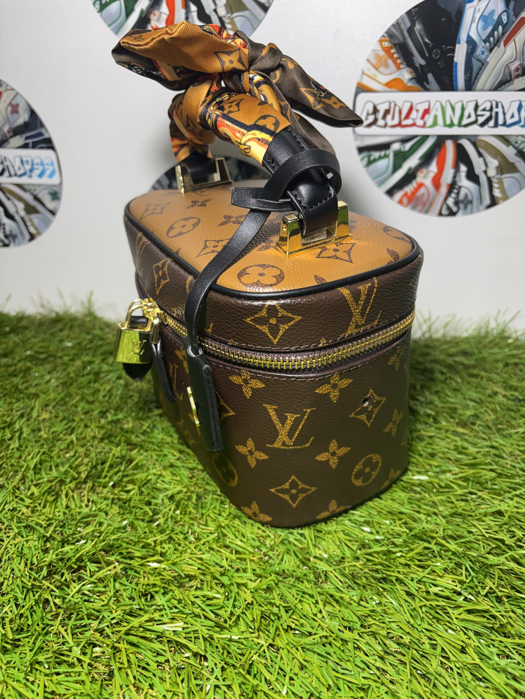 Louis Vuitton Monogram Reverse Canvas Vanity PM (senza tracolla)