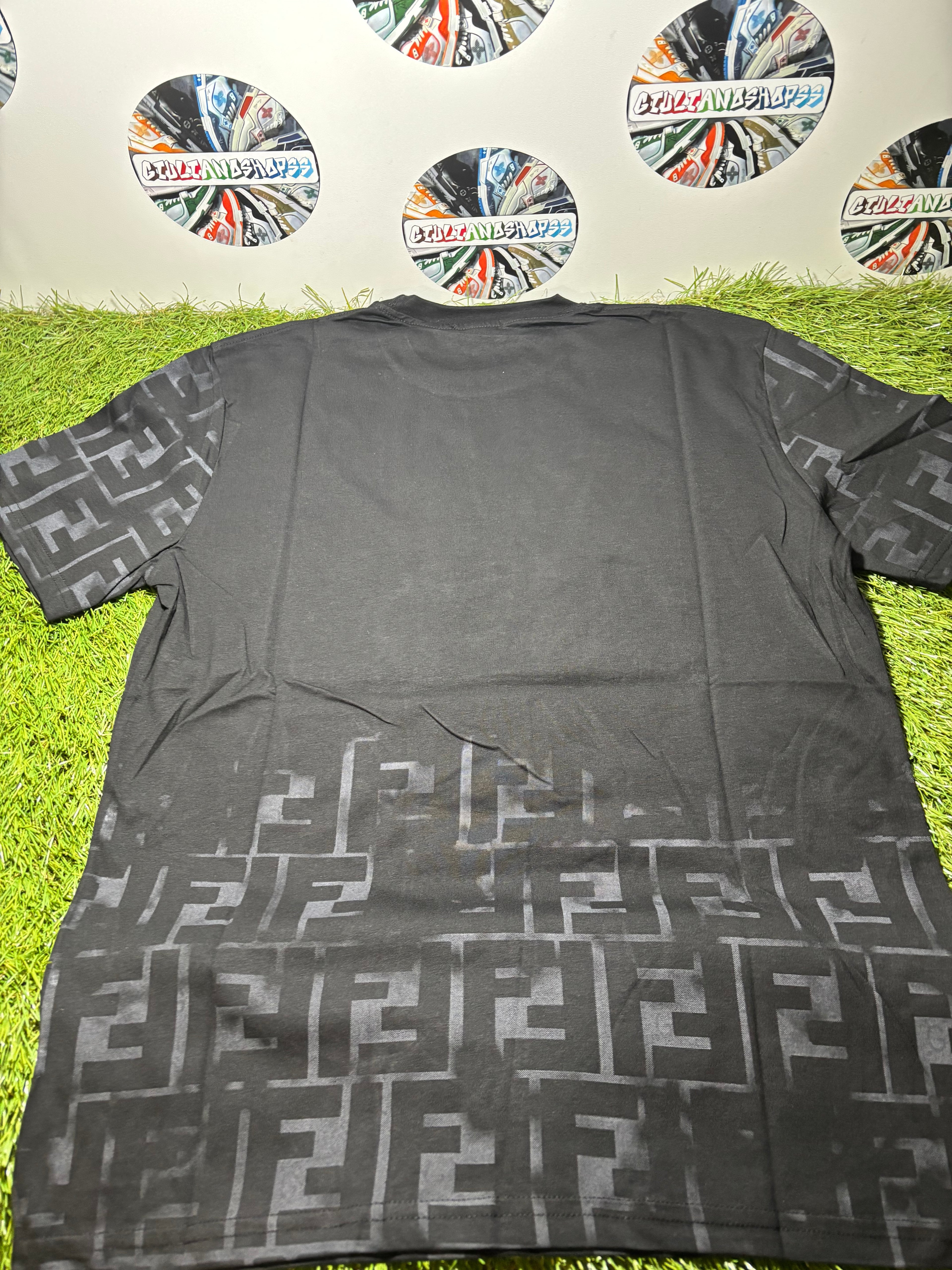 T-Shirt Fendi
