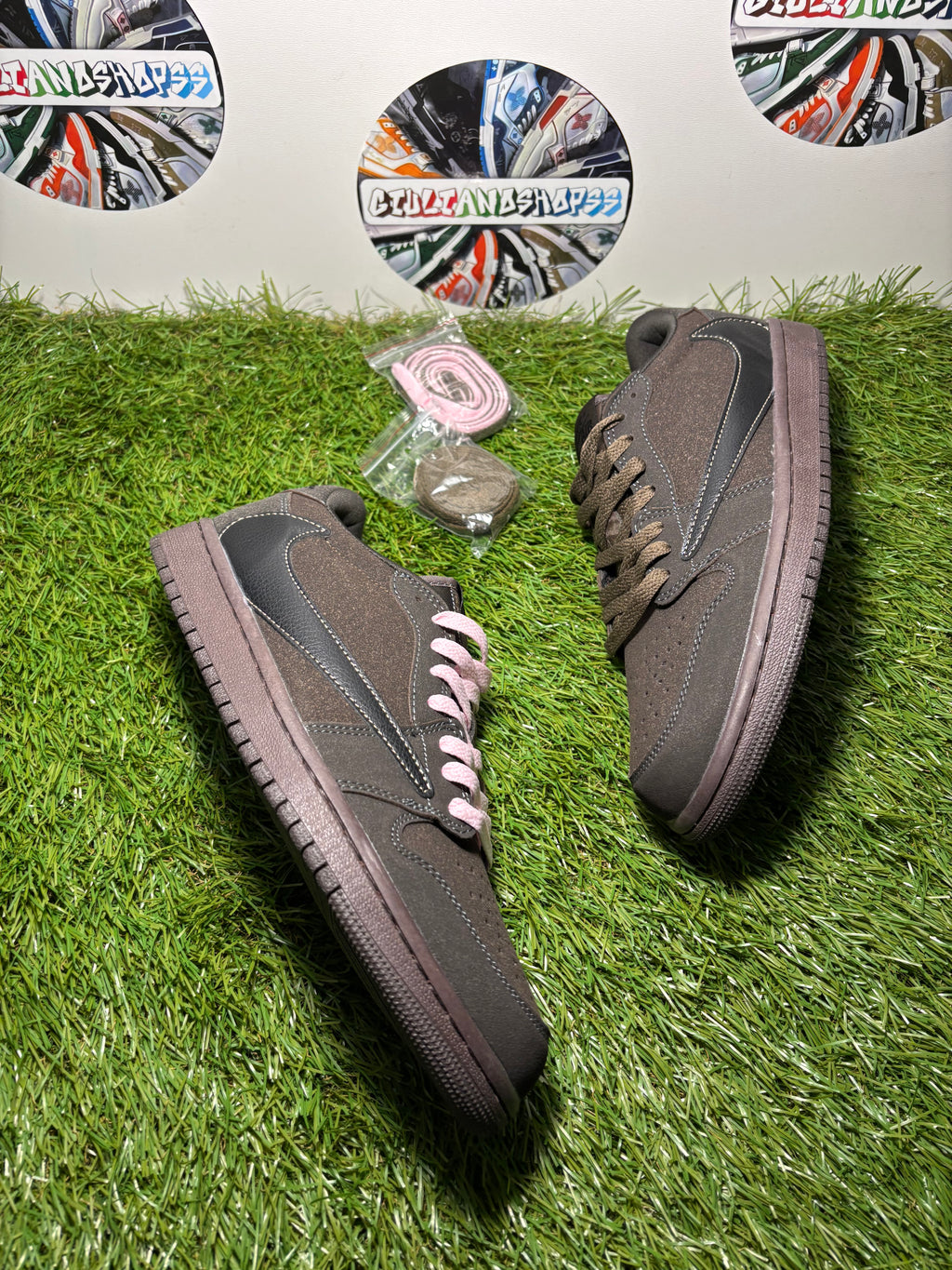 Nike Air Jordan 1 Low travis scott - Brown
