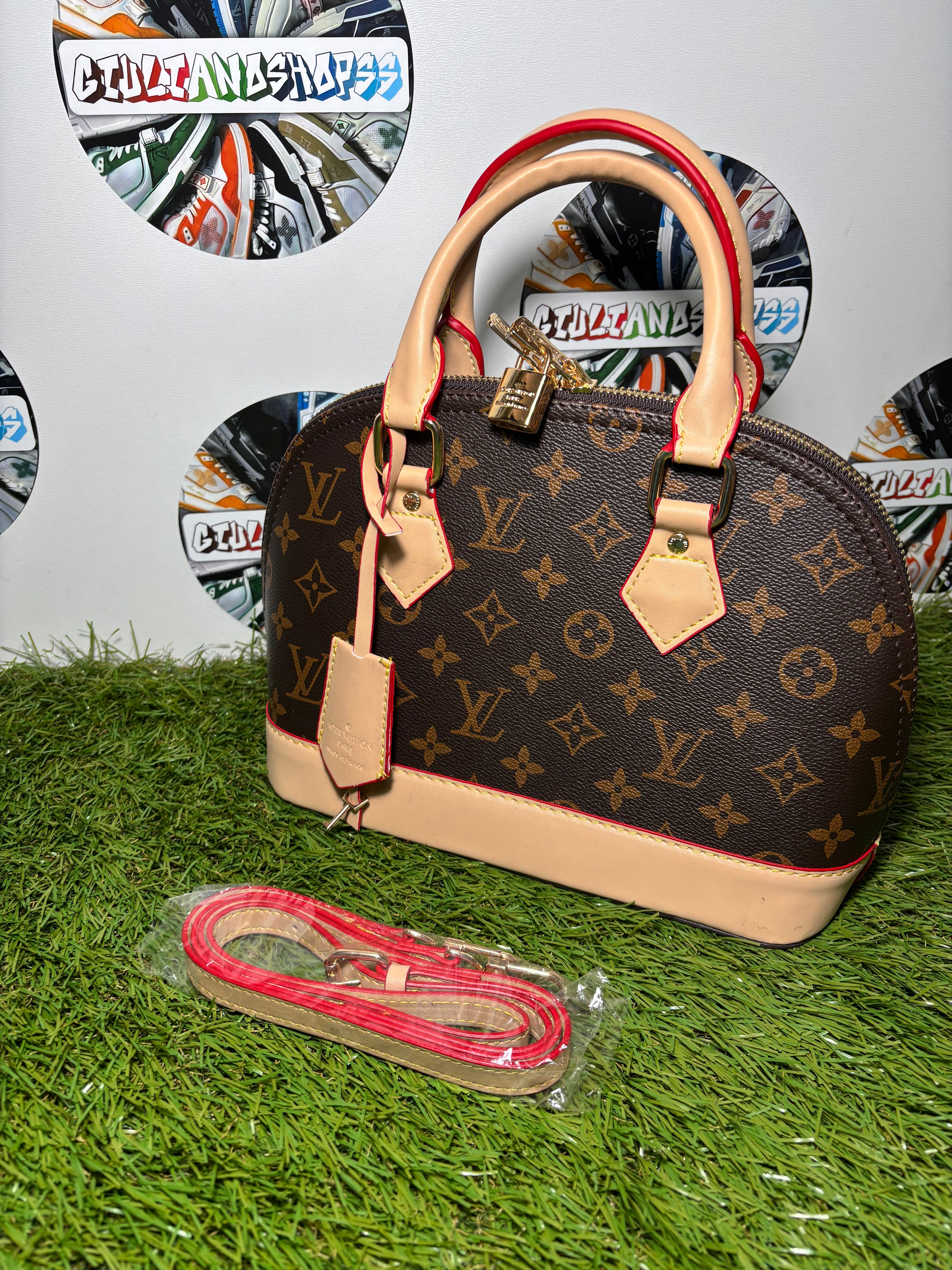 Borsa Louis Vuitton Alma TM monogram