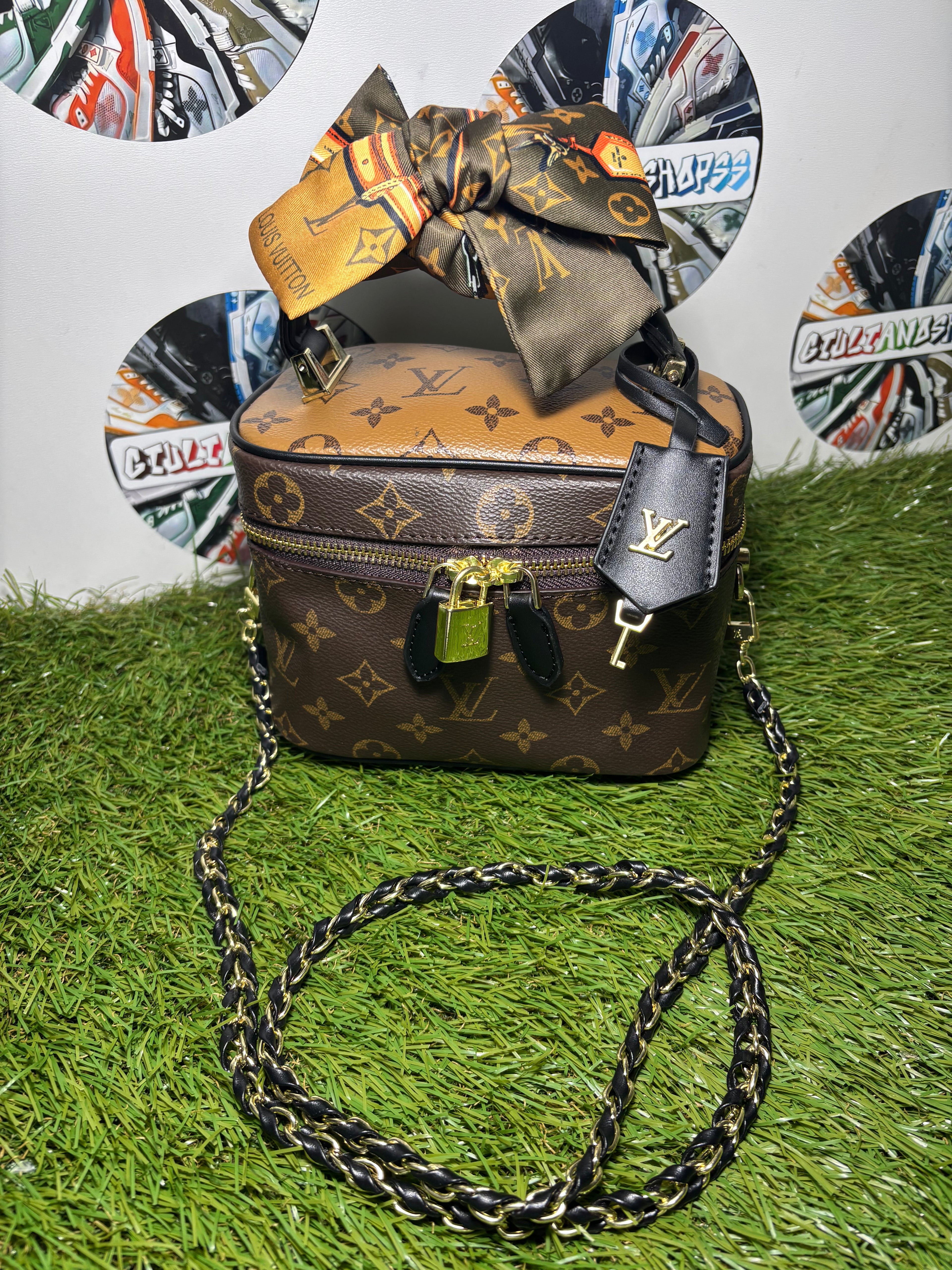 Louis Vuitton Monogram Reverse Canvas Vanity PM