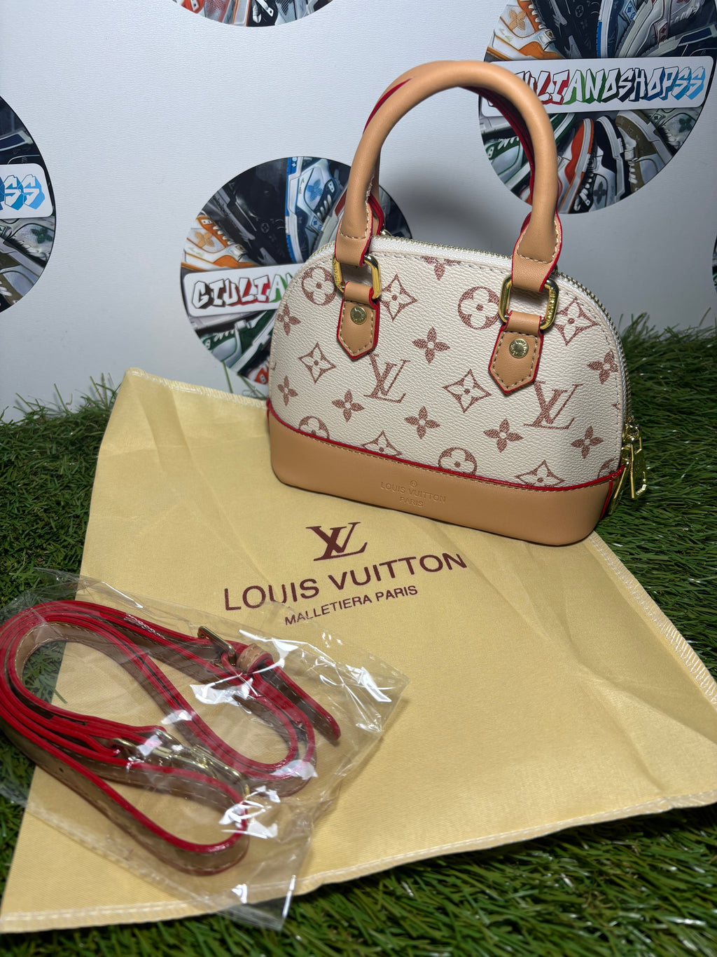 Louis Vuitton Alma BB Monogram Beige