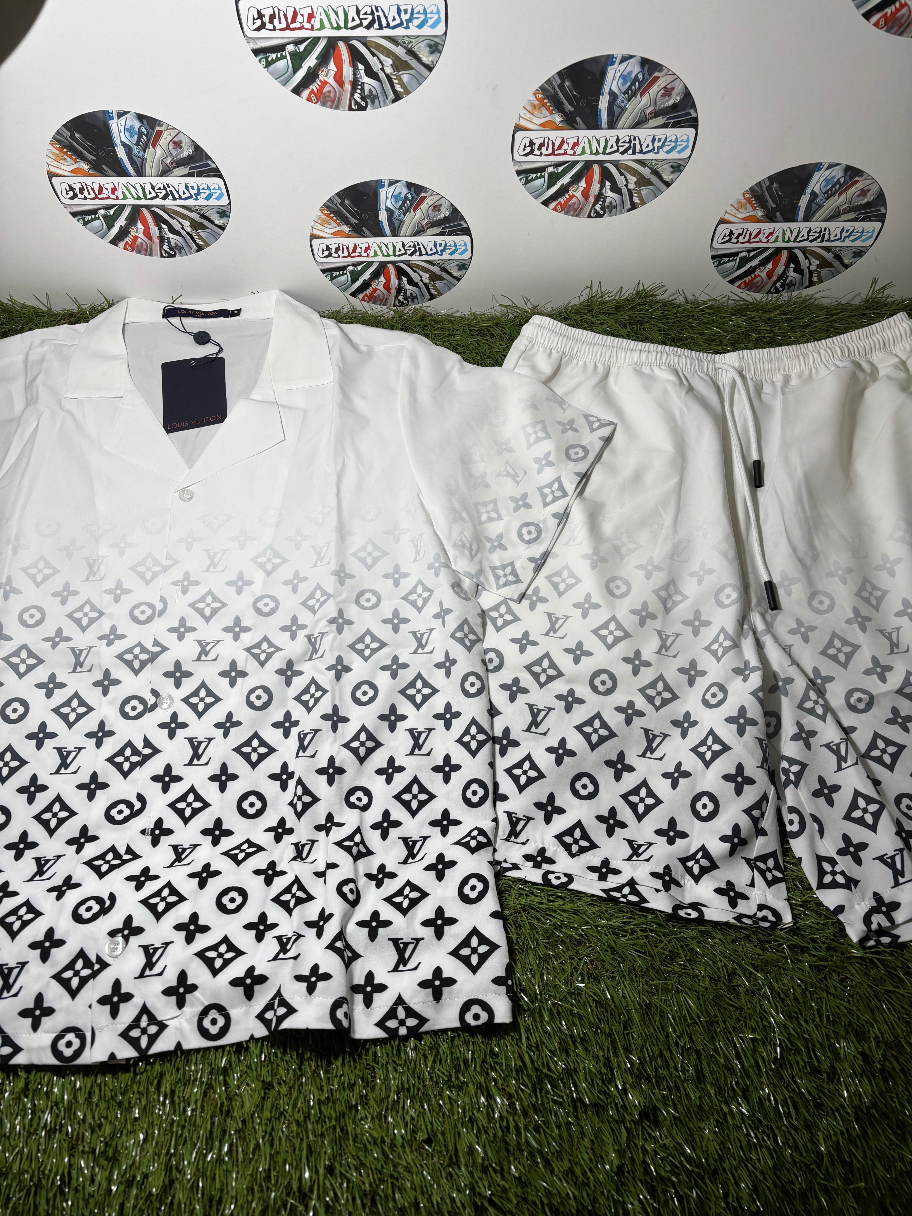 Completini Camiciati
