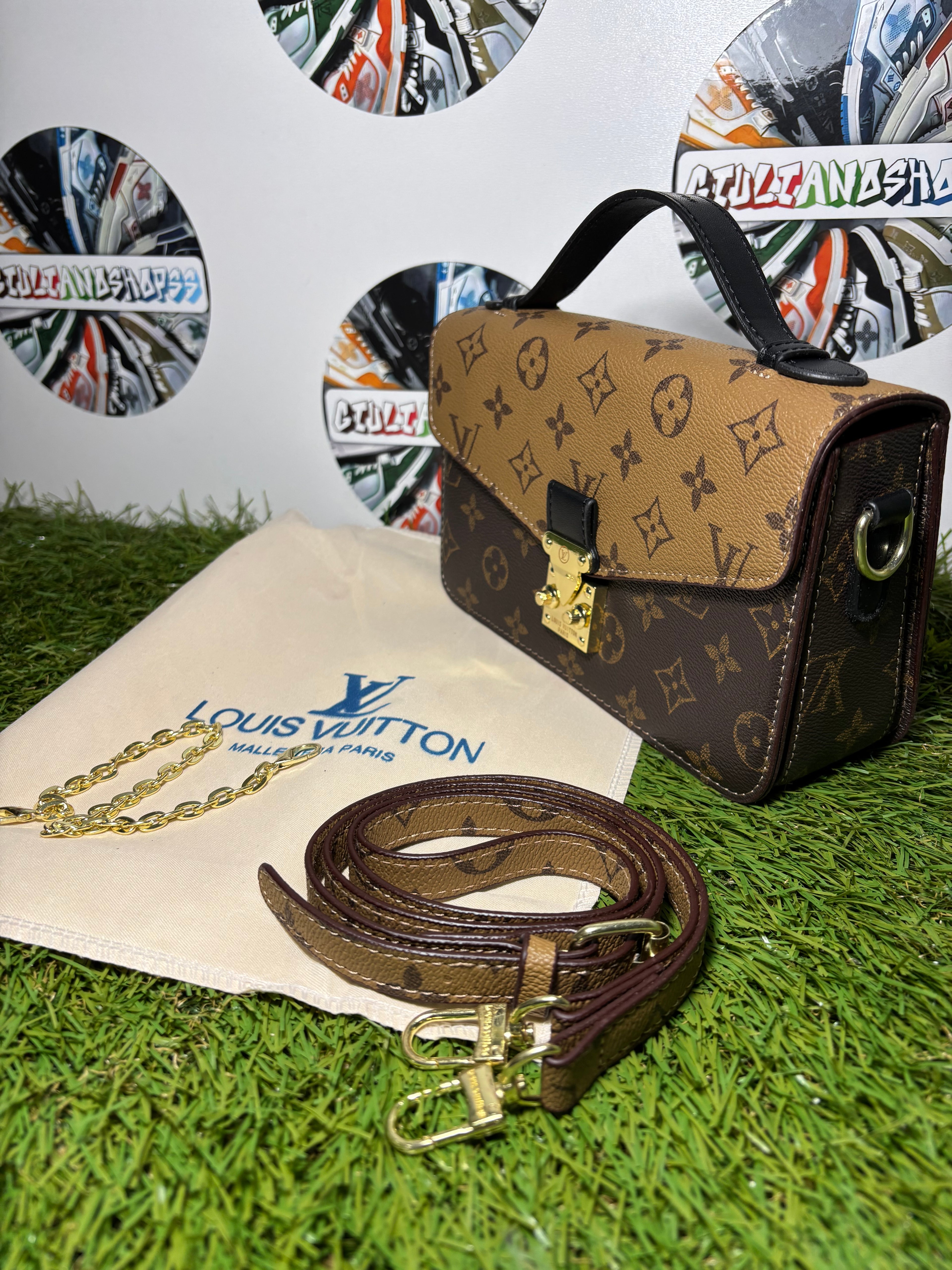 Louis Vuitton Métis Tela Monogram