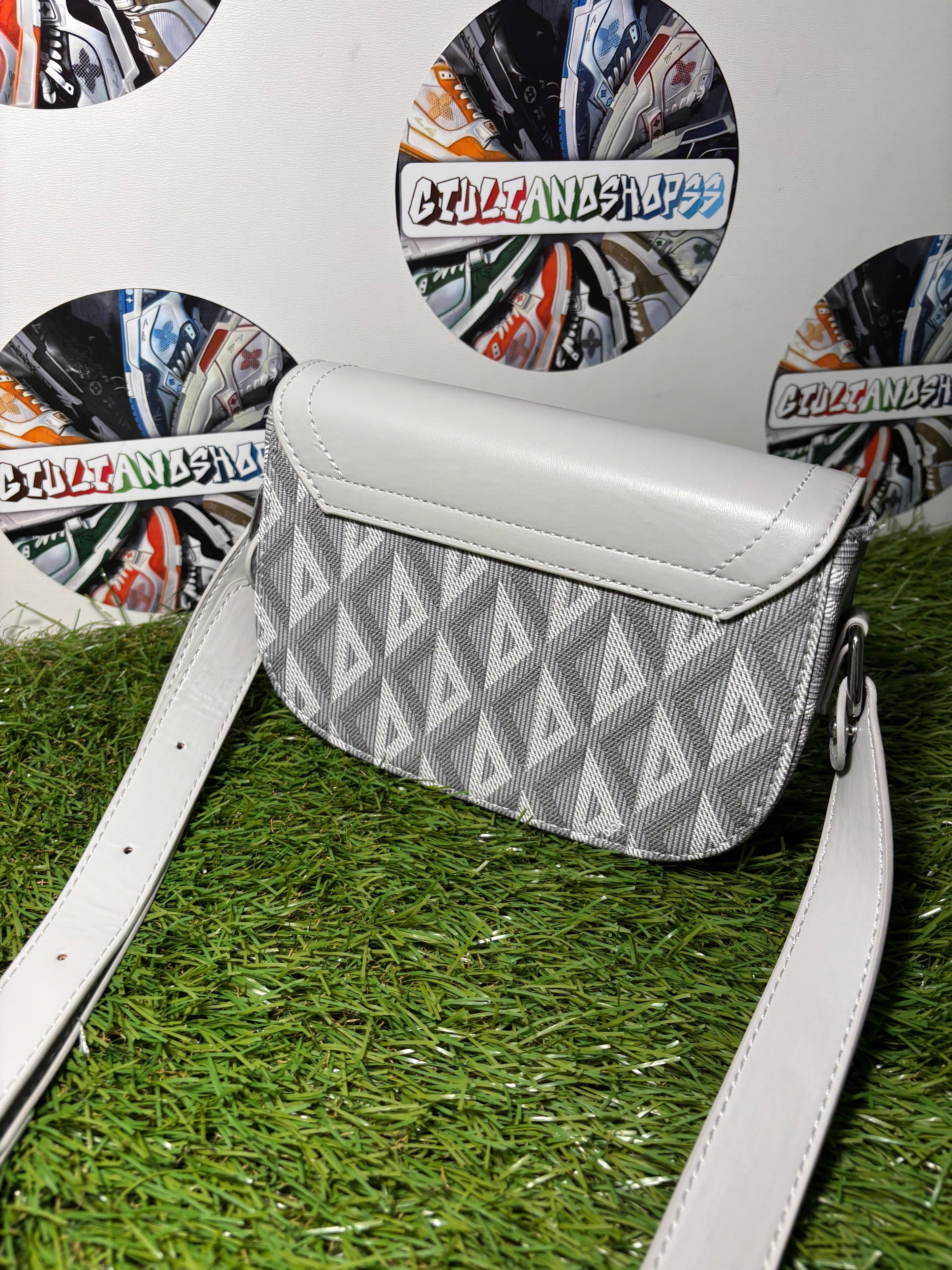 Dior Mini Saddle con jacquard Oblique Grigio