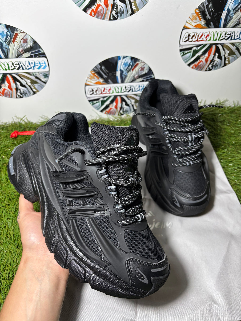 Adidas Jellyfish x Pharrell Williams - Nero