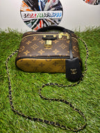 Louis Vuitton Vanity PM in tela Monogram Reverse