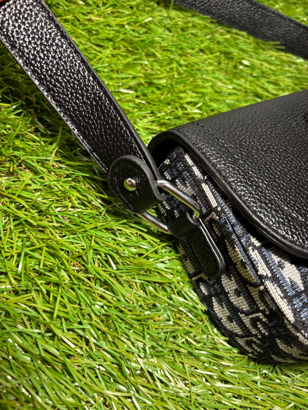 Dior Mini Saddle con jacquard Oblique Black/Beige