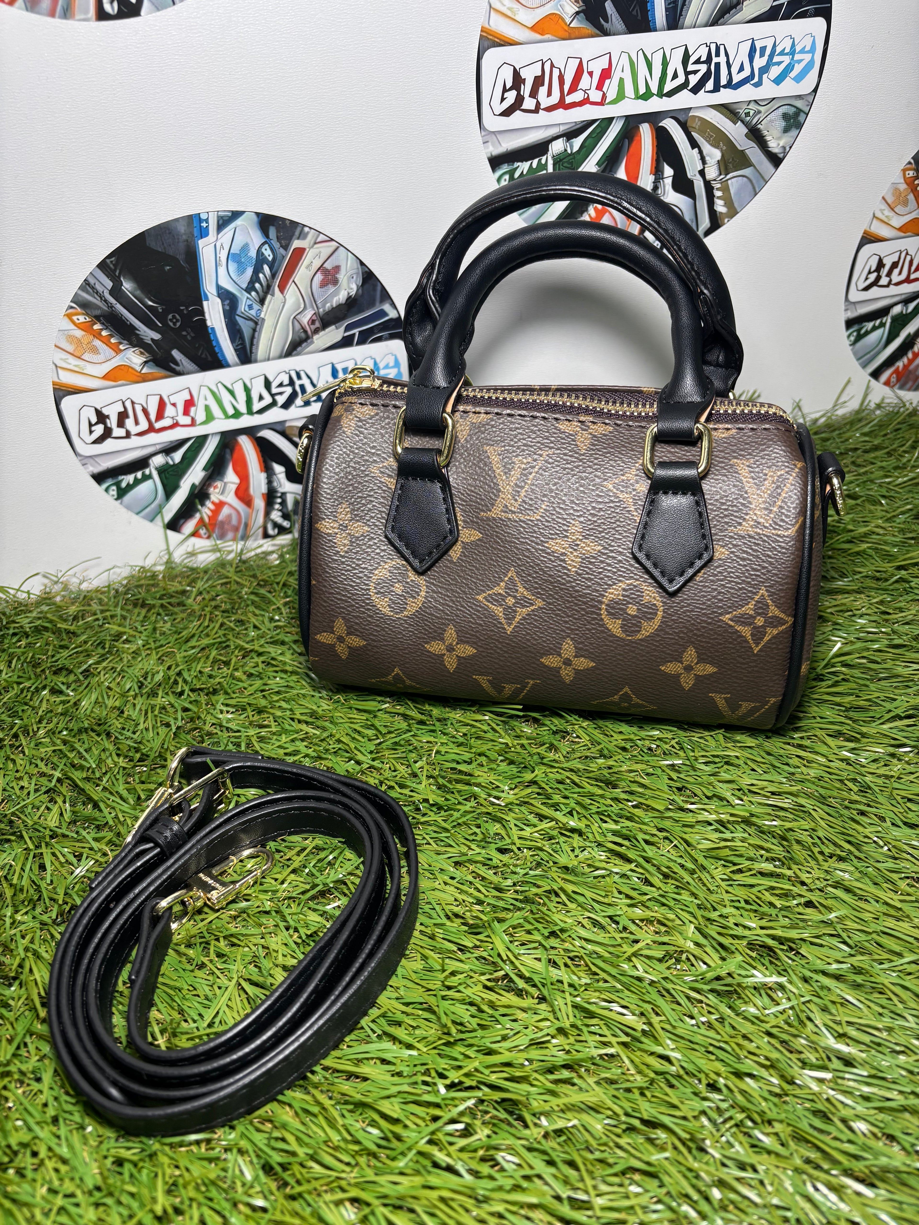 Louis Vuitton Nano Speedy Monogram - Black