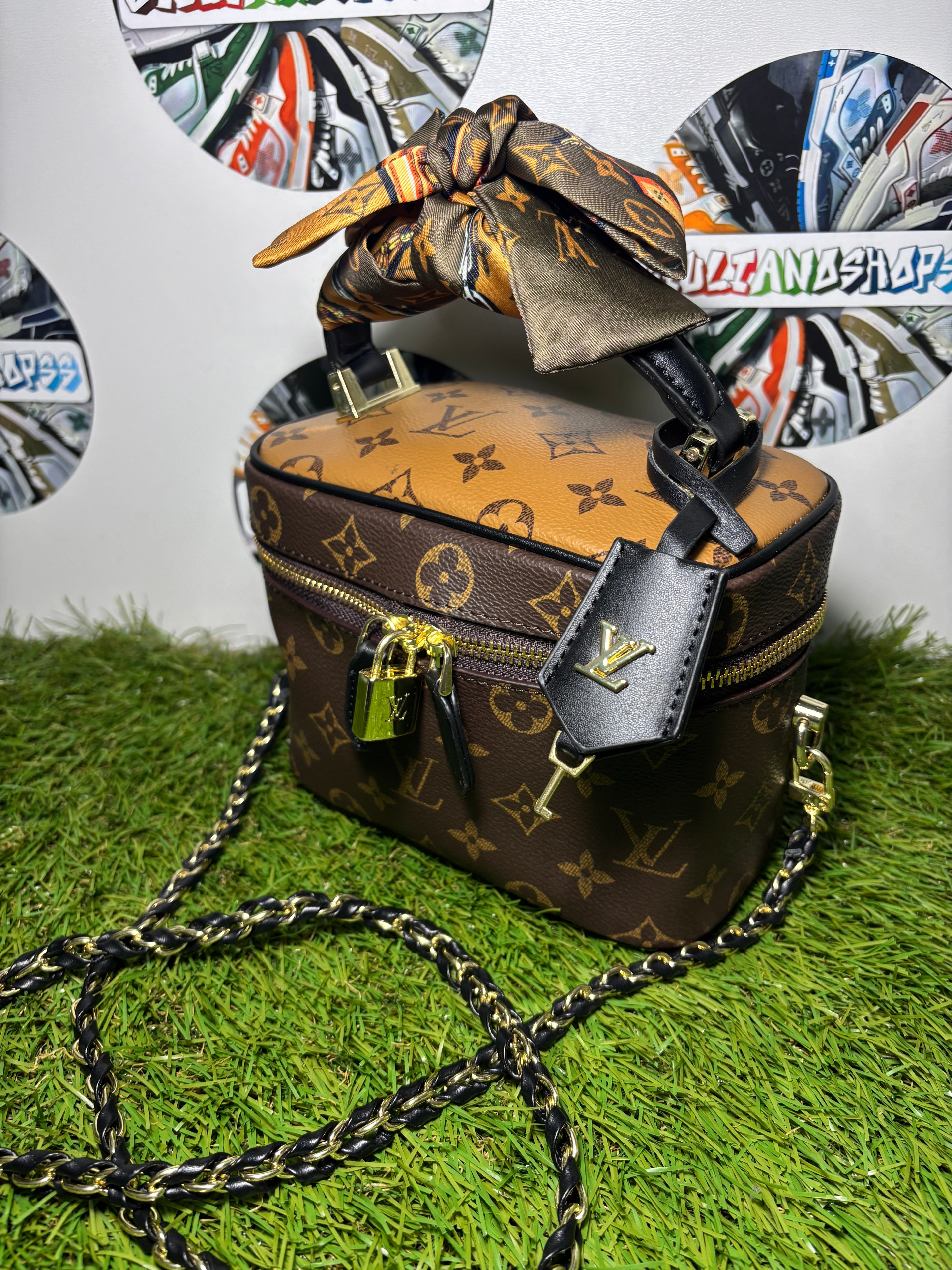 Louis Vuitton Monogram Reverse Canvas Vanity PM