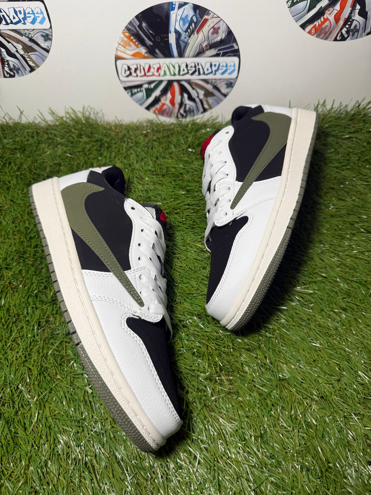 Nike Air Jordan 1 Low travis scott - Olive