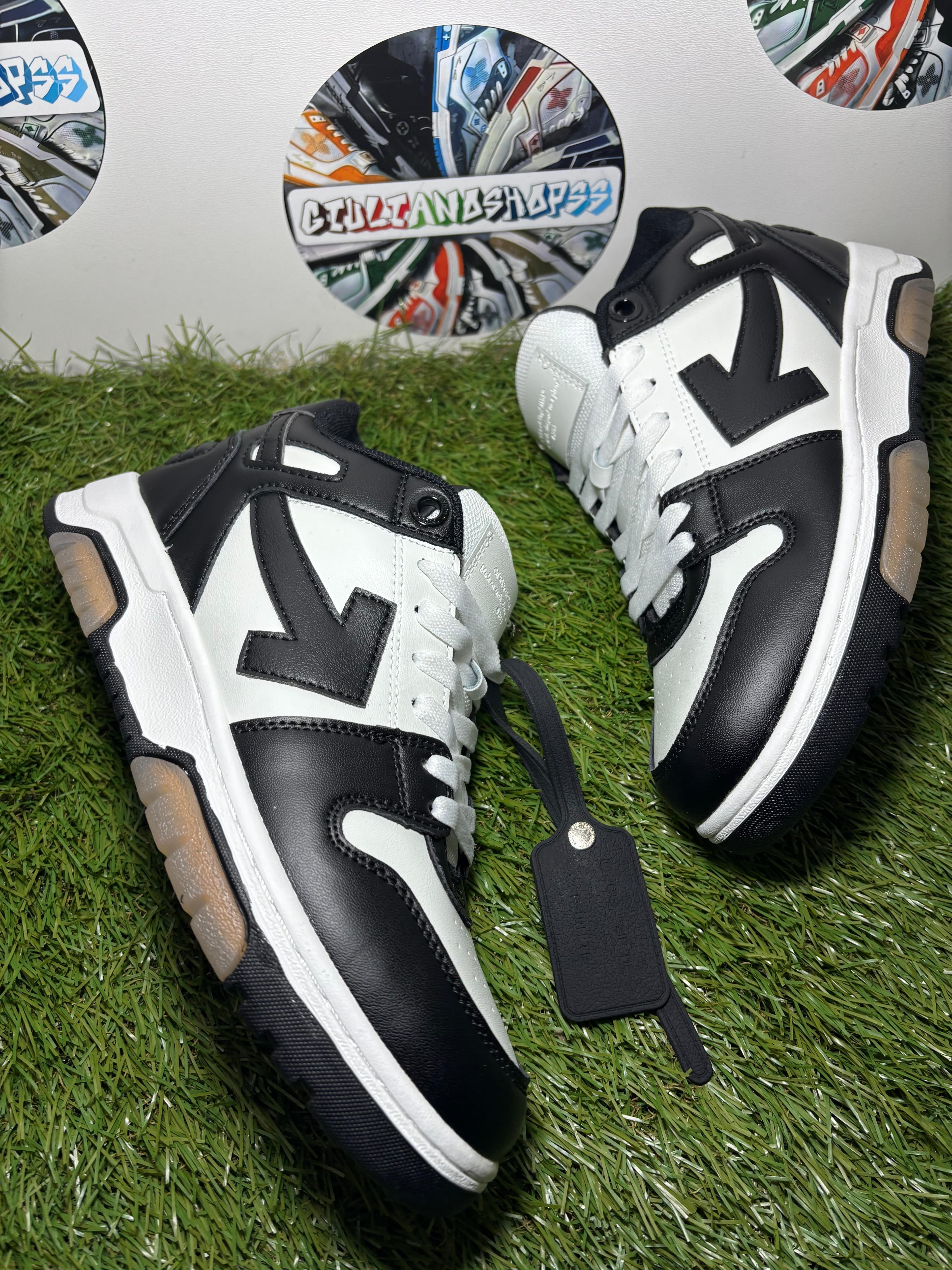 Off-White Out Of Office Nero Bianco