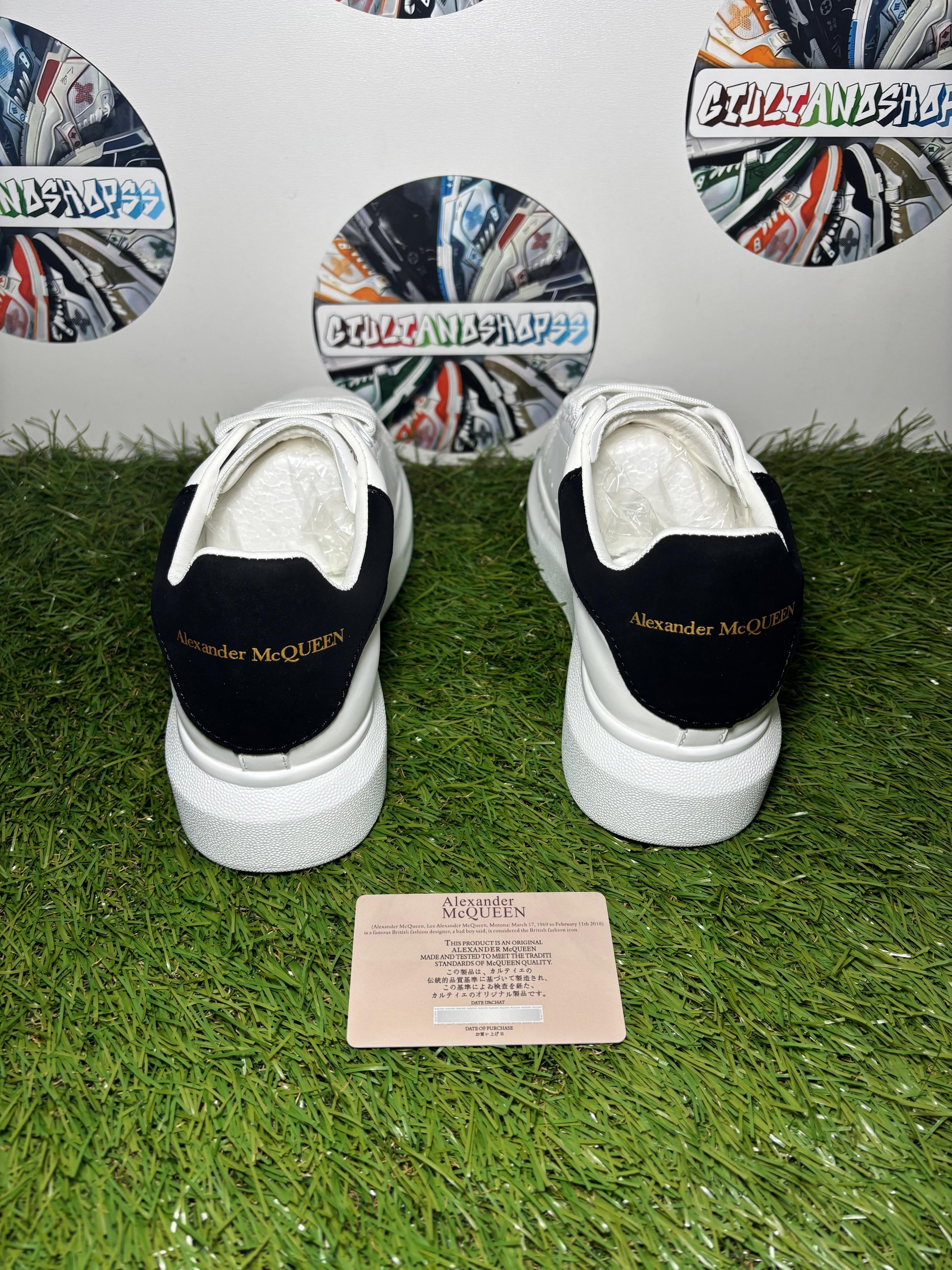 Alexander McQueen Oversized Bianco Nero