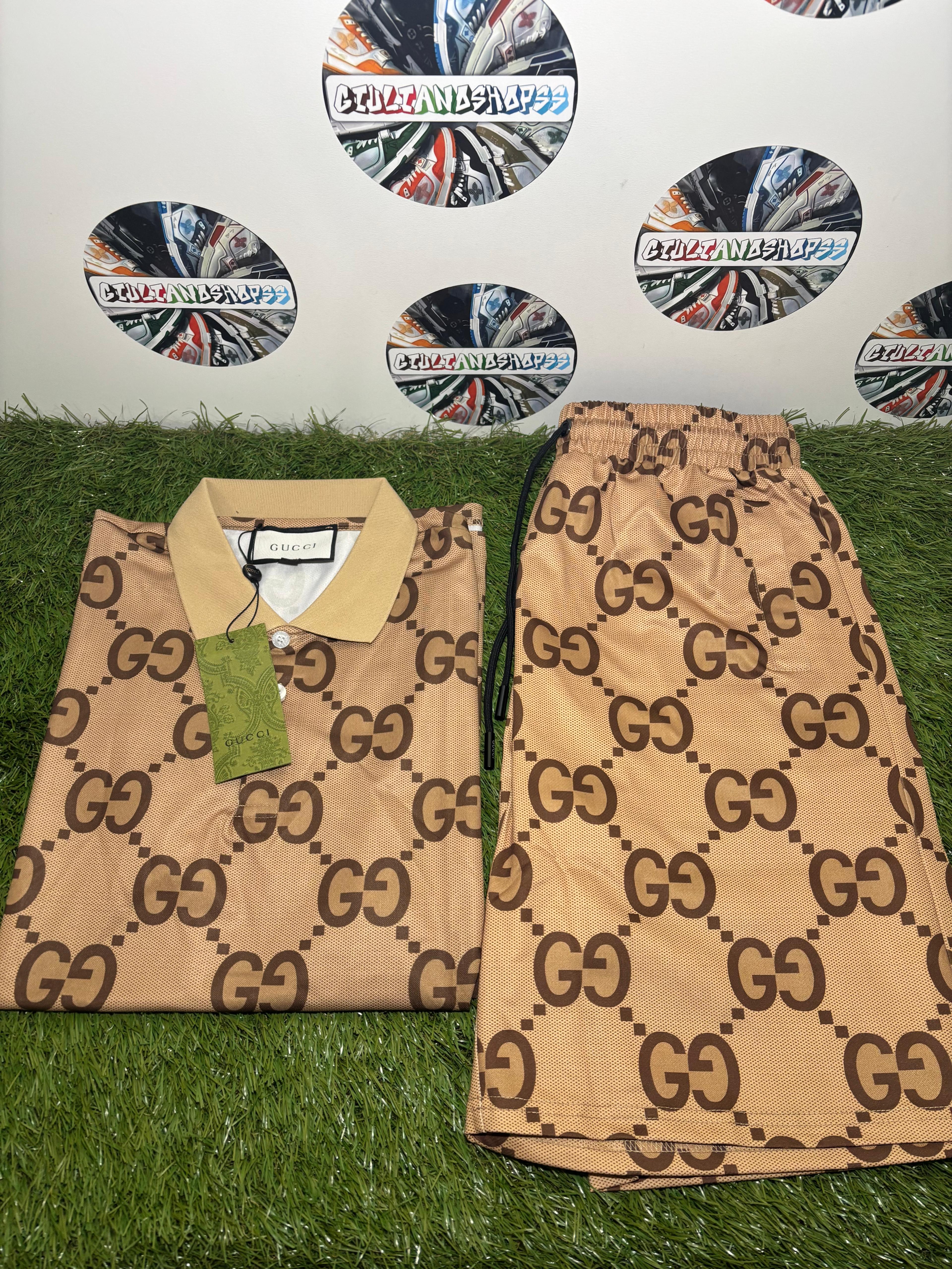 Gucci GG Maxi Polo Completo Beige