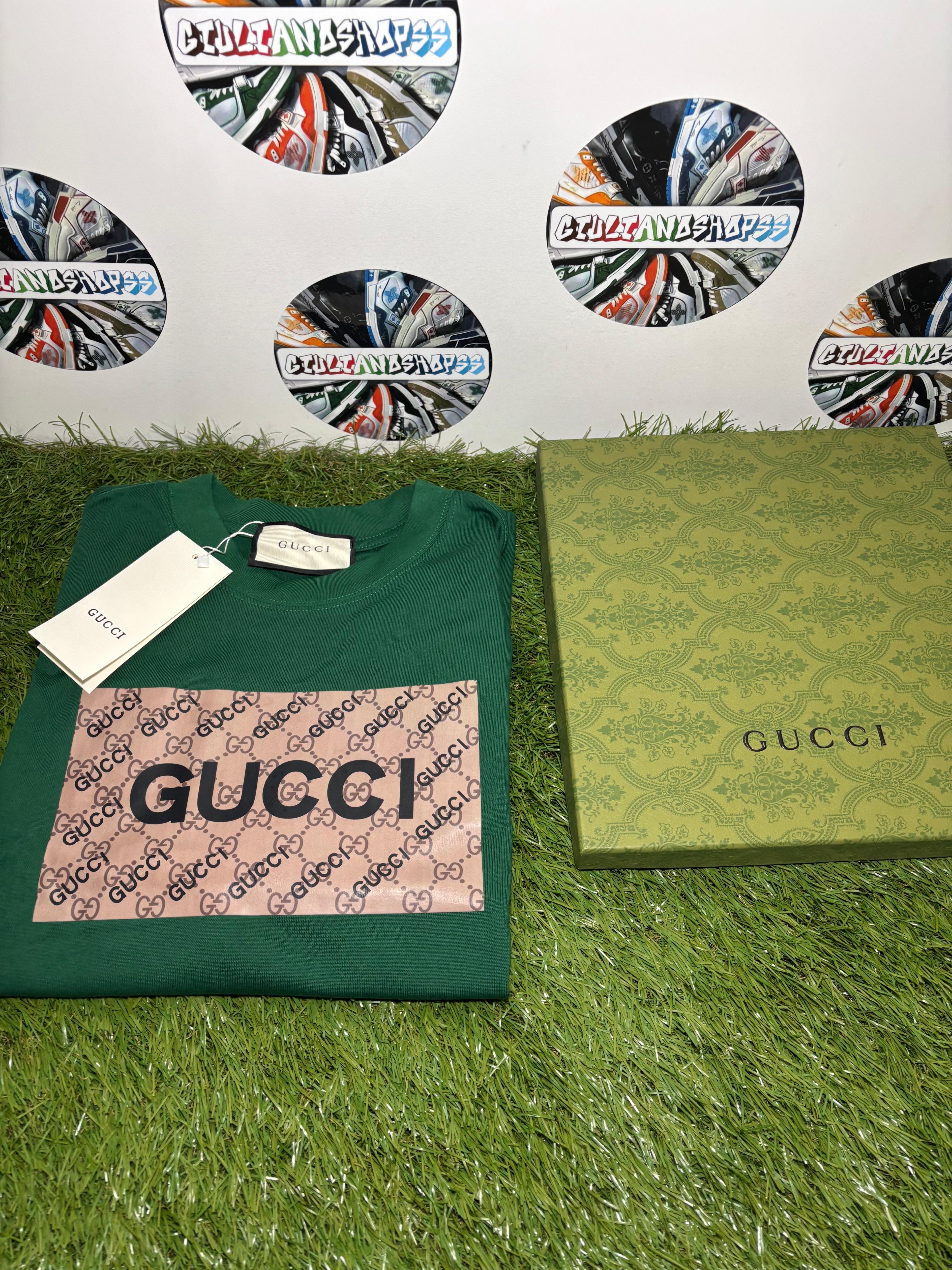 Gucci T-shirt Verde Patch GG Rosa