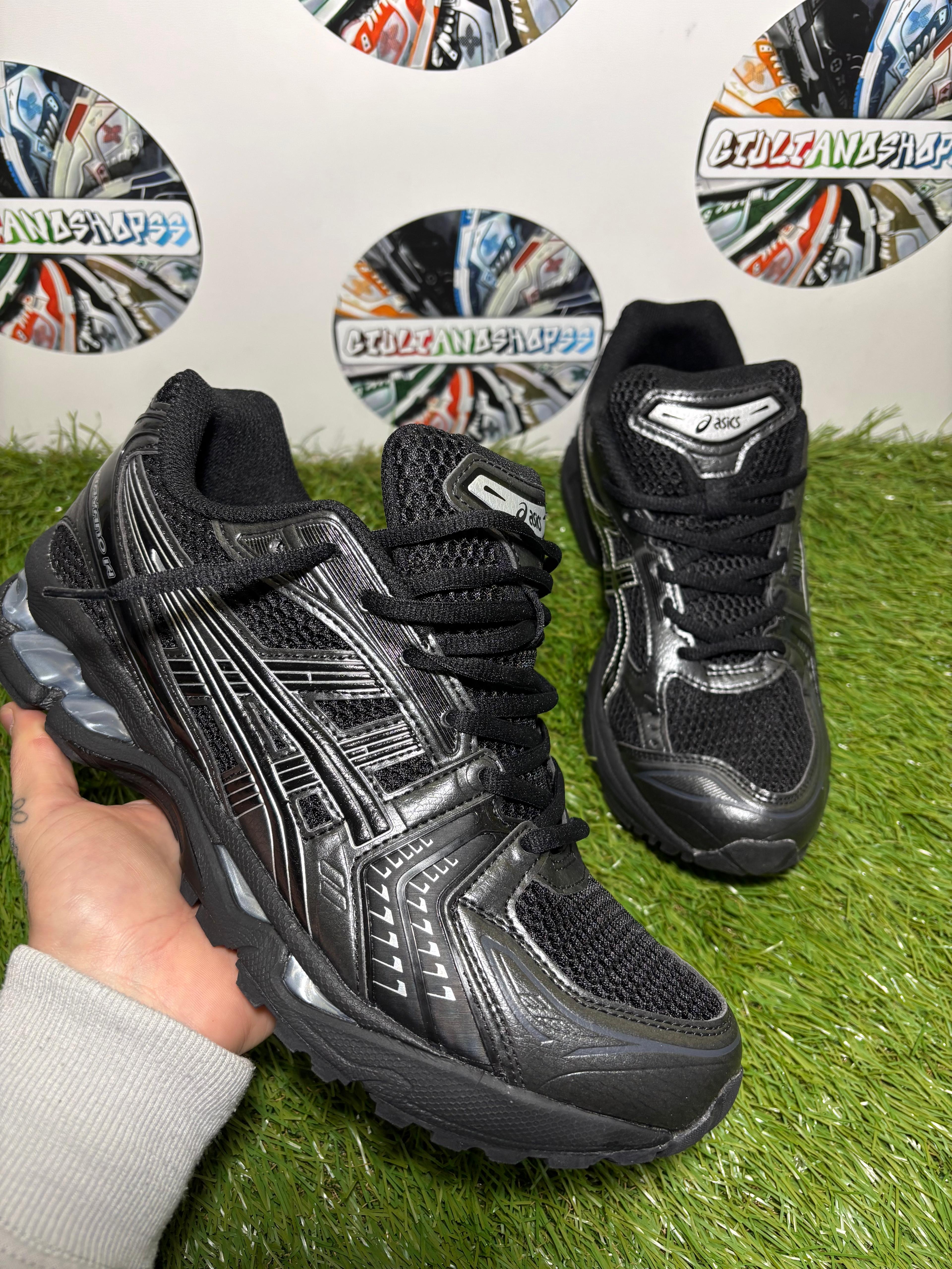 ASICS Gel-Kayano 14 - Nera Total Black