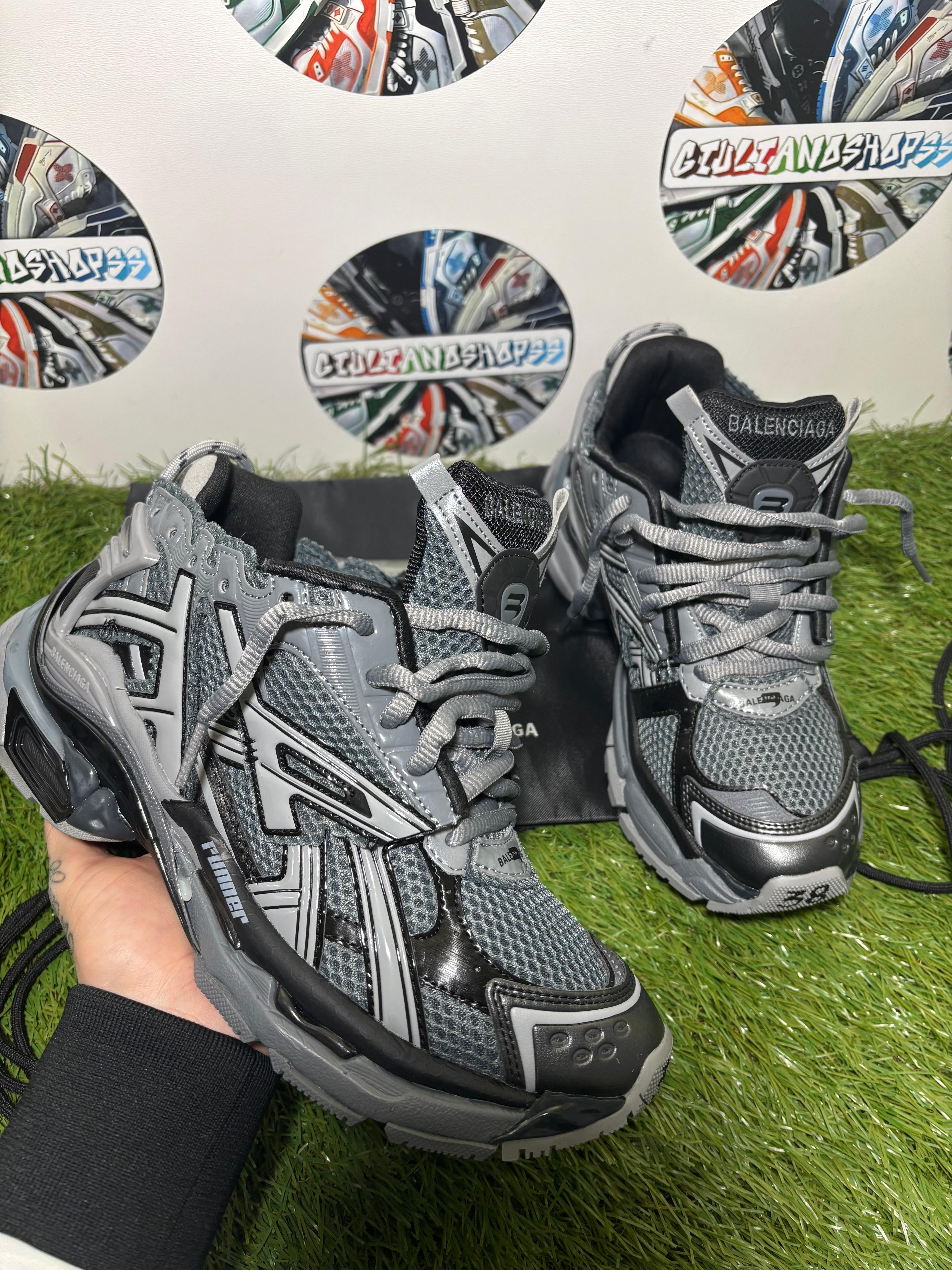 Balenciaga Runner Sneaker - Grigia Scura/Gunmetal