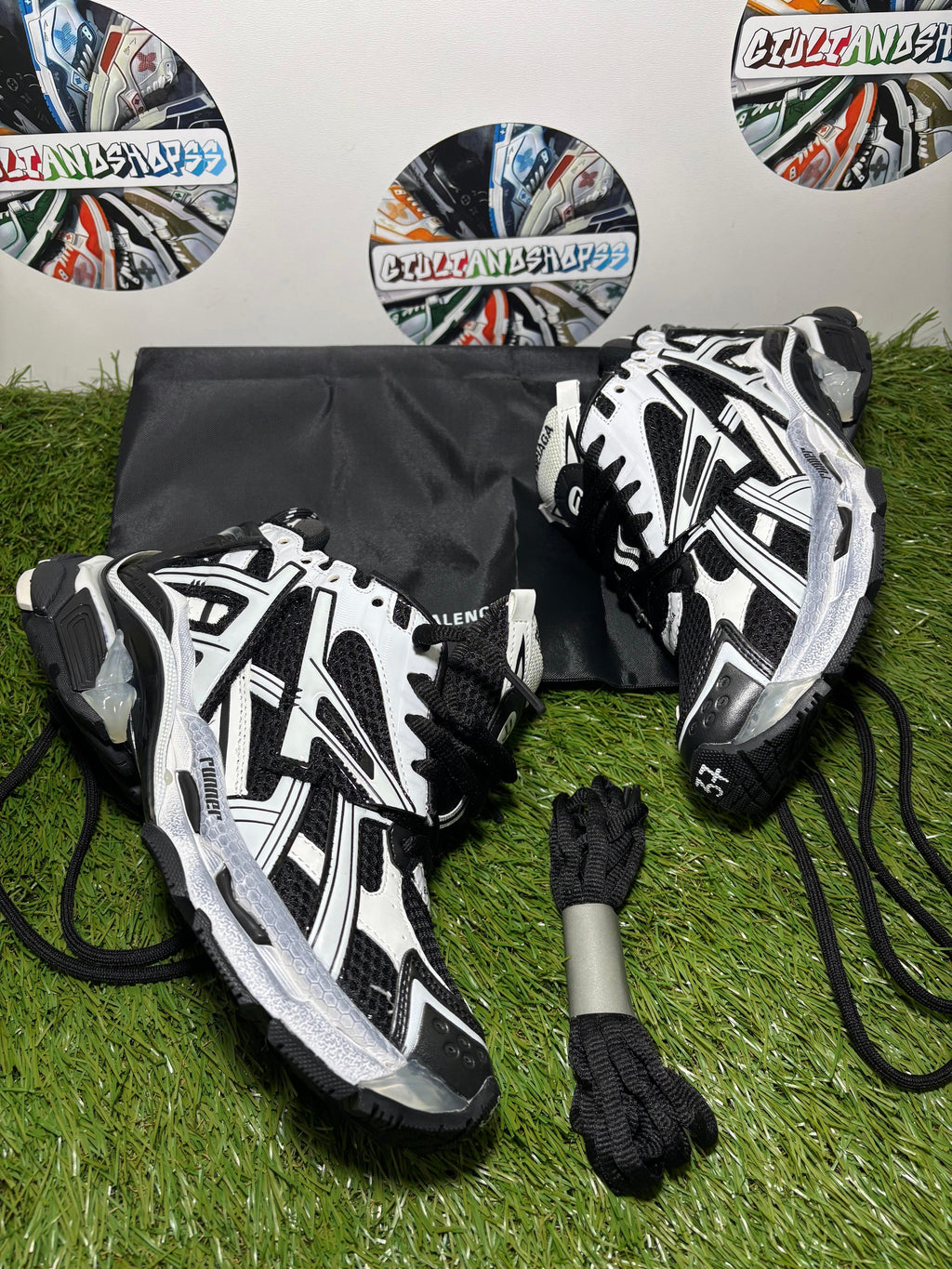 Balenciaga Runner Sneaker - Nera/Bianca