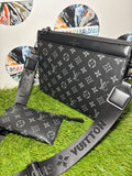 Louis Vuitton Duo Messenger Eclipse Nero