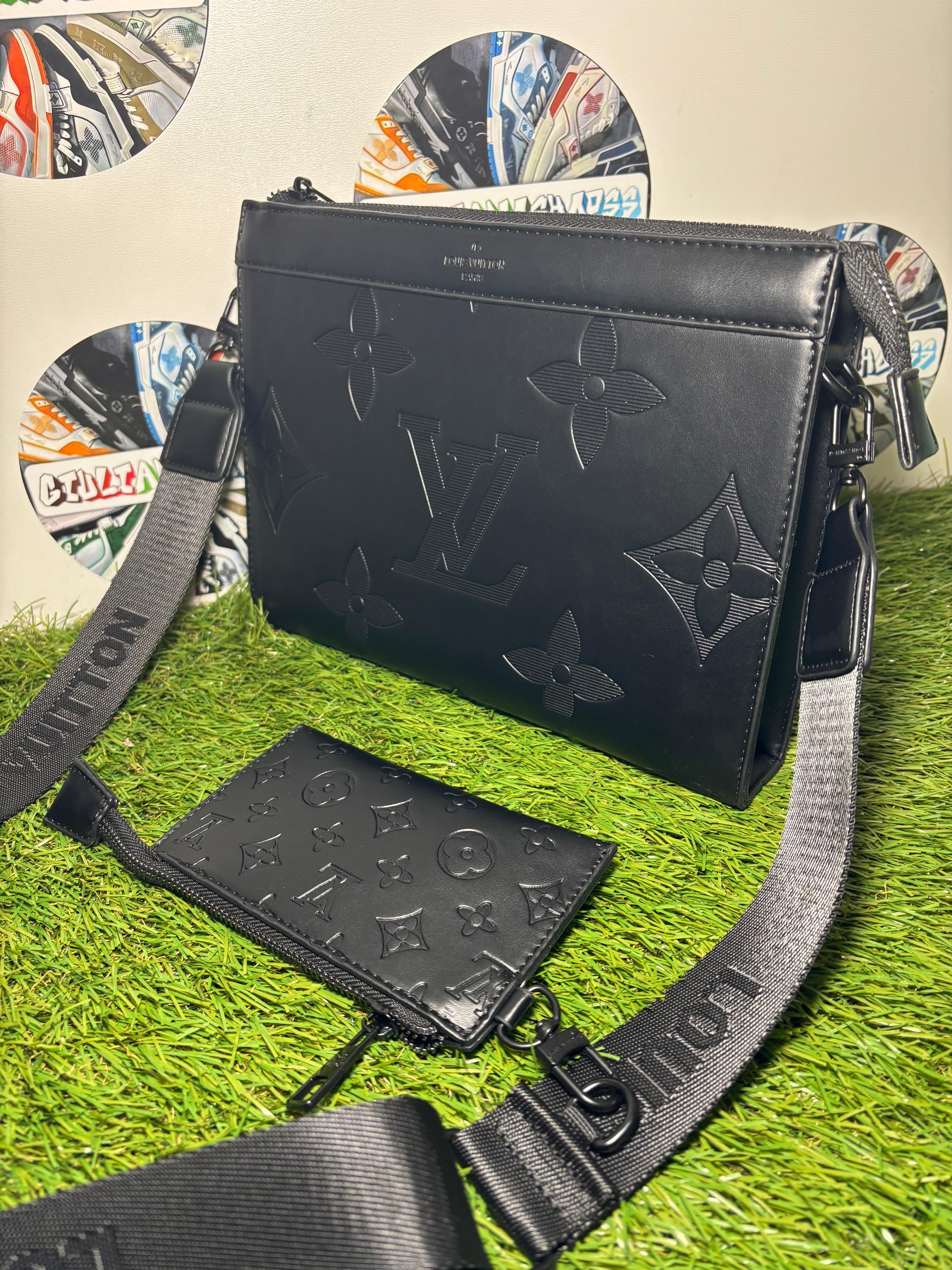 Louis Vuitton Duo Messenger Empreinte Giant Nero