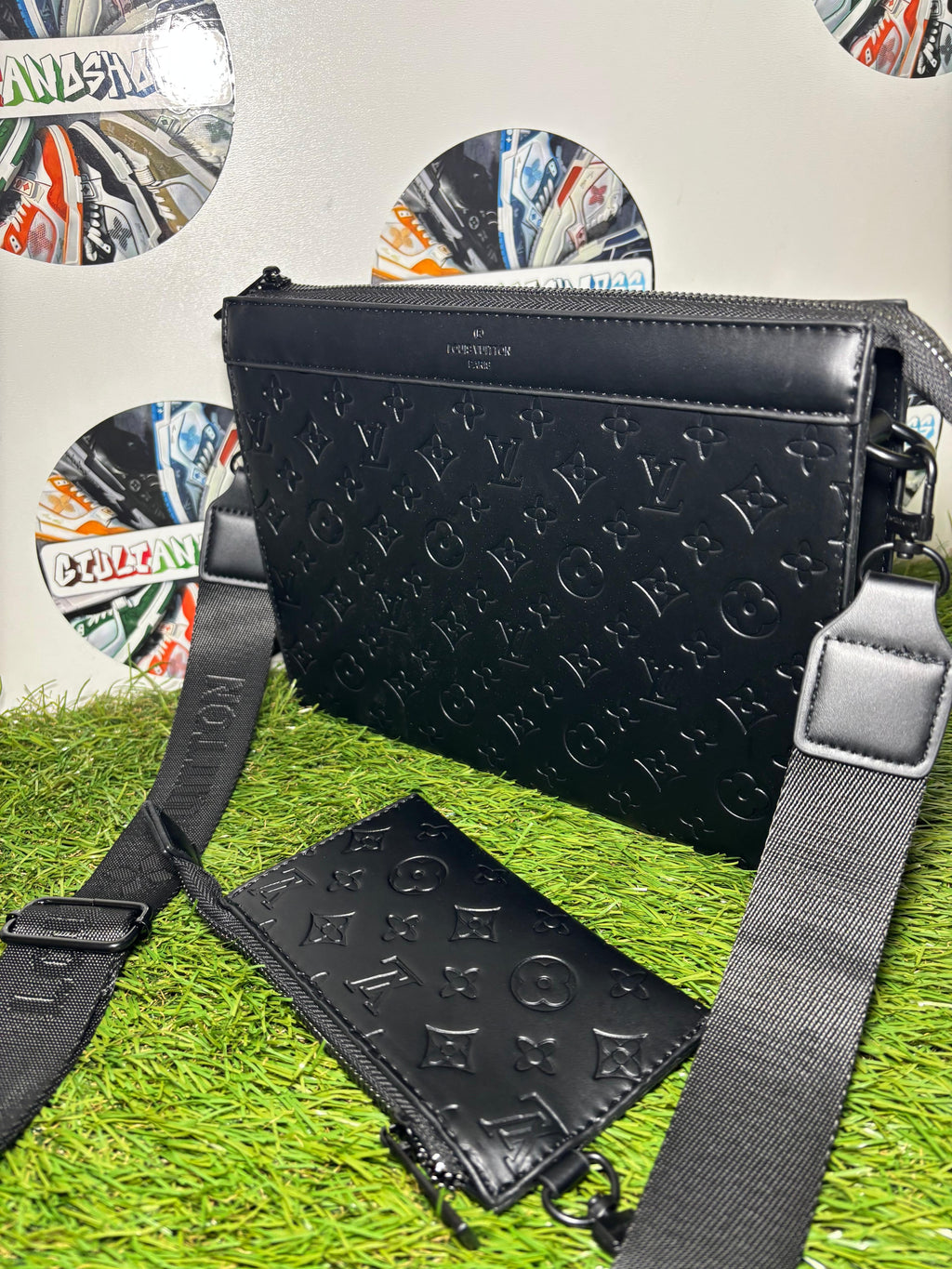 Louis Vuitton Duo Messenger Shadow Nero