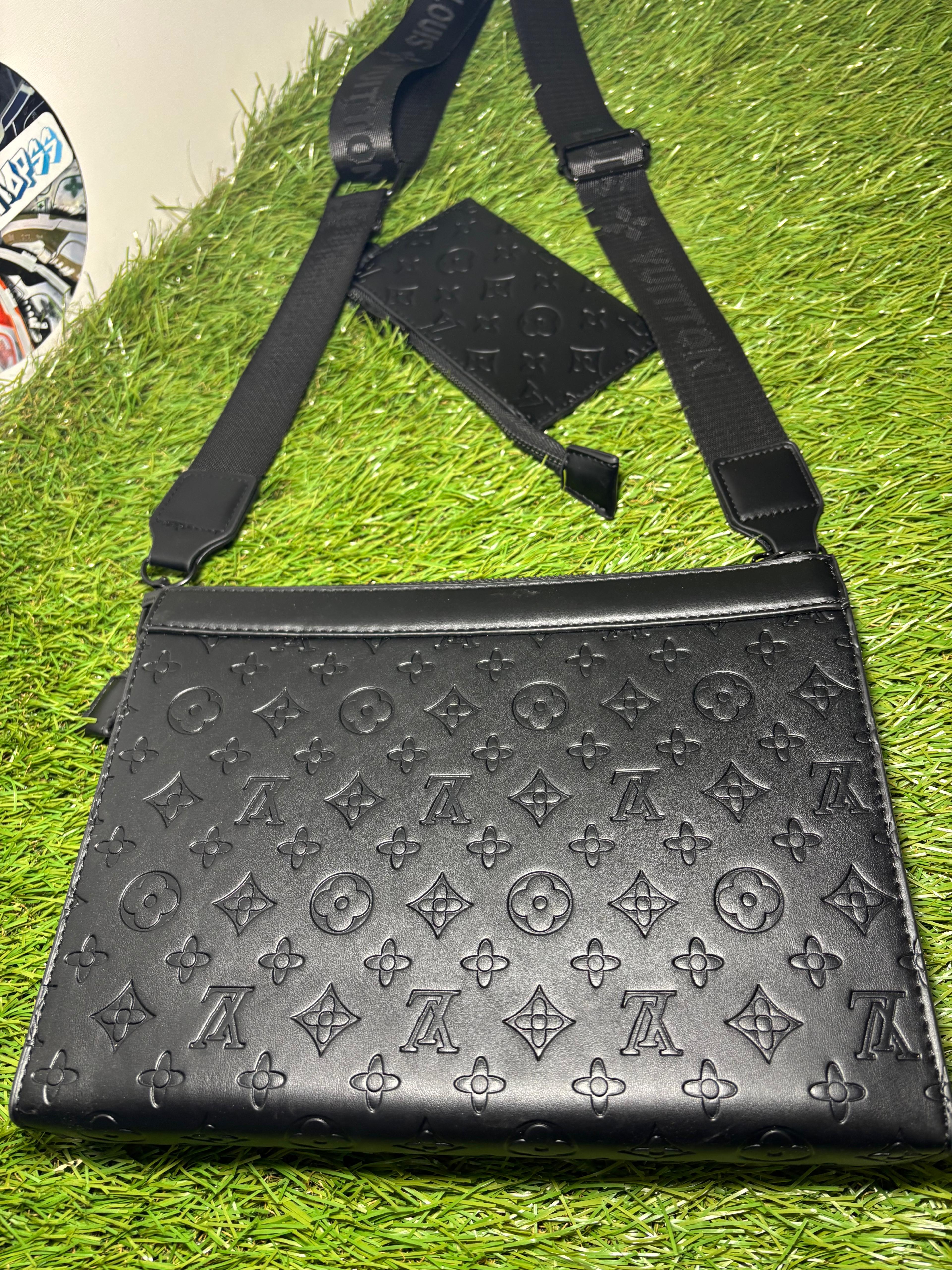 Louis Vuitton Duo Messenger Shadow Nero