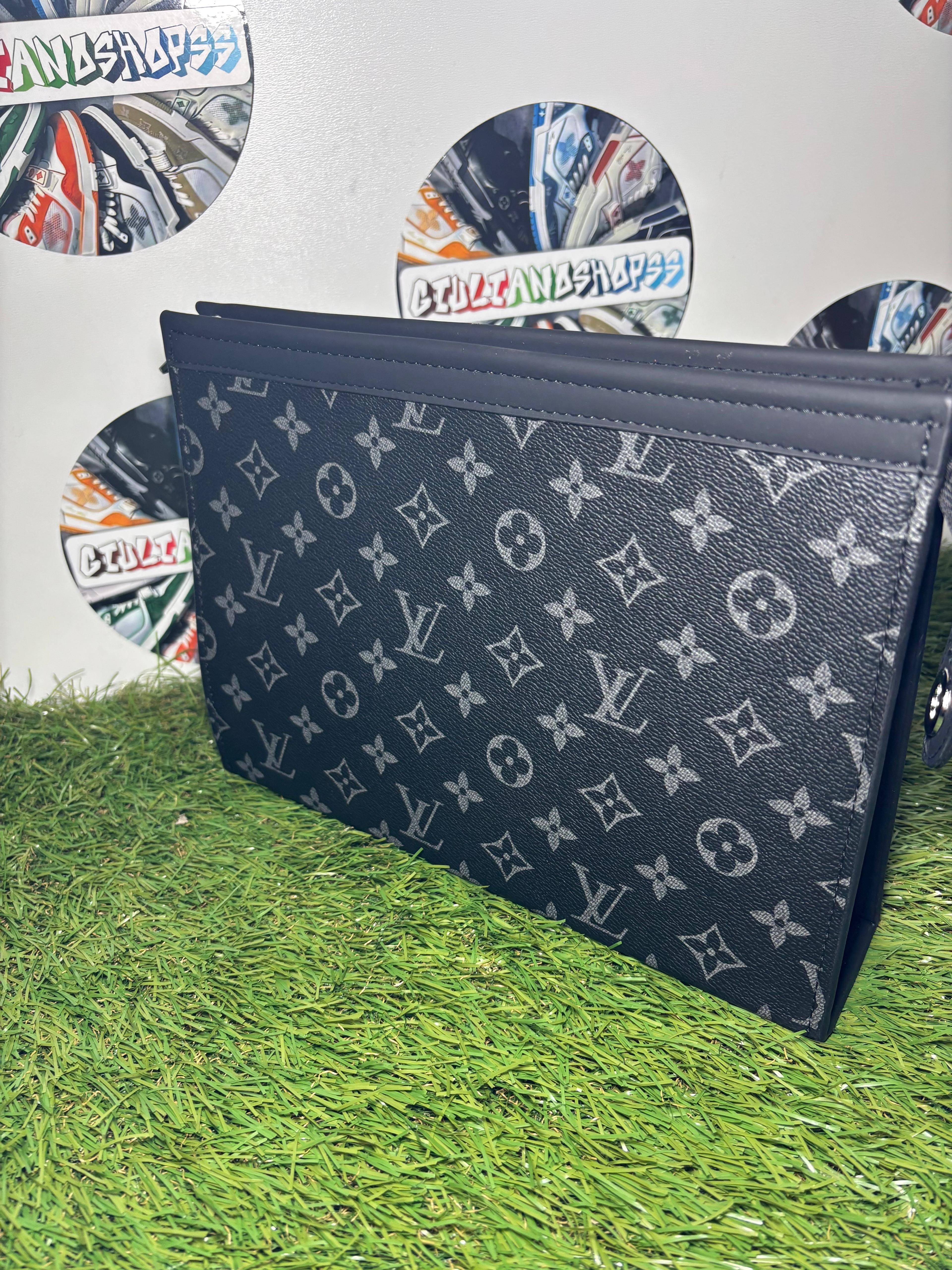 Louis Vuitton Pochette Voyage Eclipse