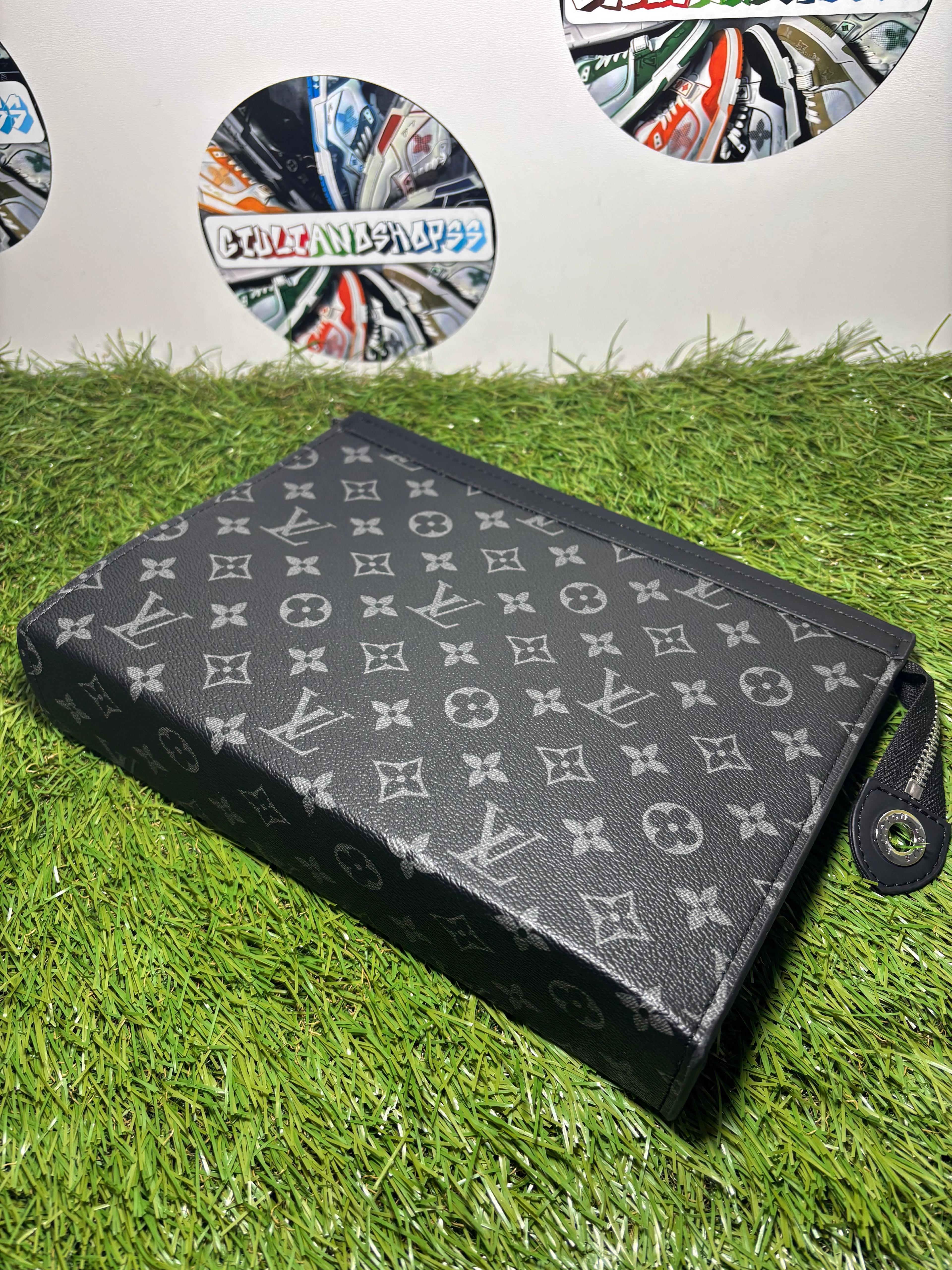 Louis Vuitton Pochette Voyage Eclipse