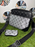 Louis Vuitton Trio Messenger Eclipse Argento