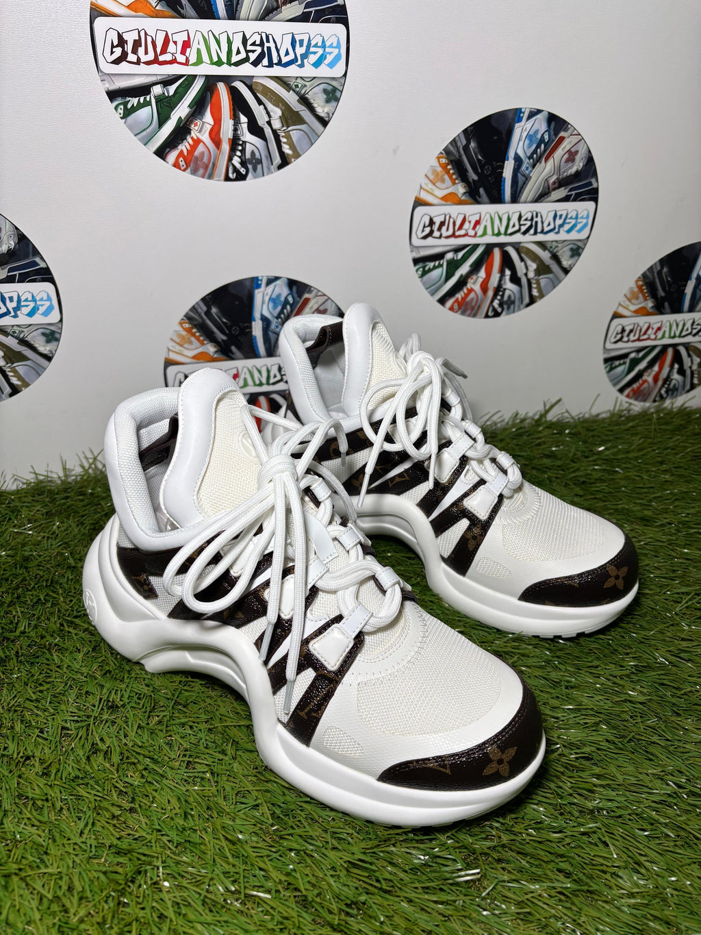 Louis Vuitton Archlight Sneaker - Bianca/Brown Monogram