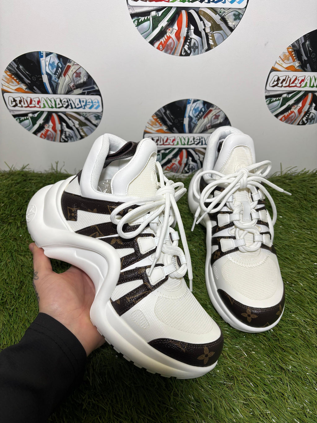 Louis Vuitton Archlight Sneaker - Bianca/Brown Monogram