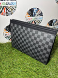 Louis Vuitton Pochette Voyage MM - Damier Graphite