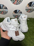 New Balance 9060 - Bianca Triple White
