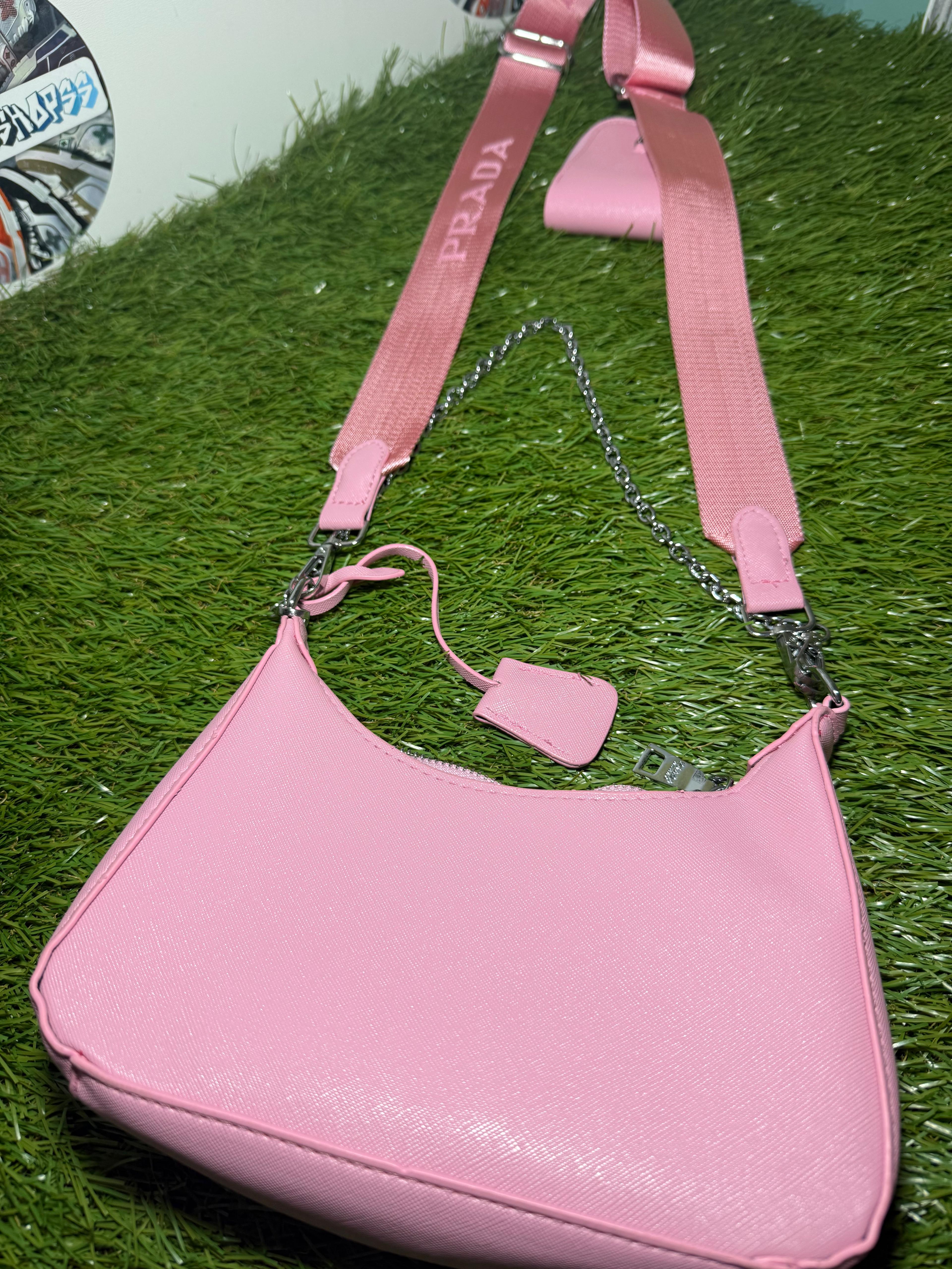 Prada Re-Edition 2005 Rosa